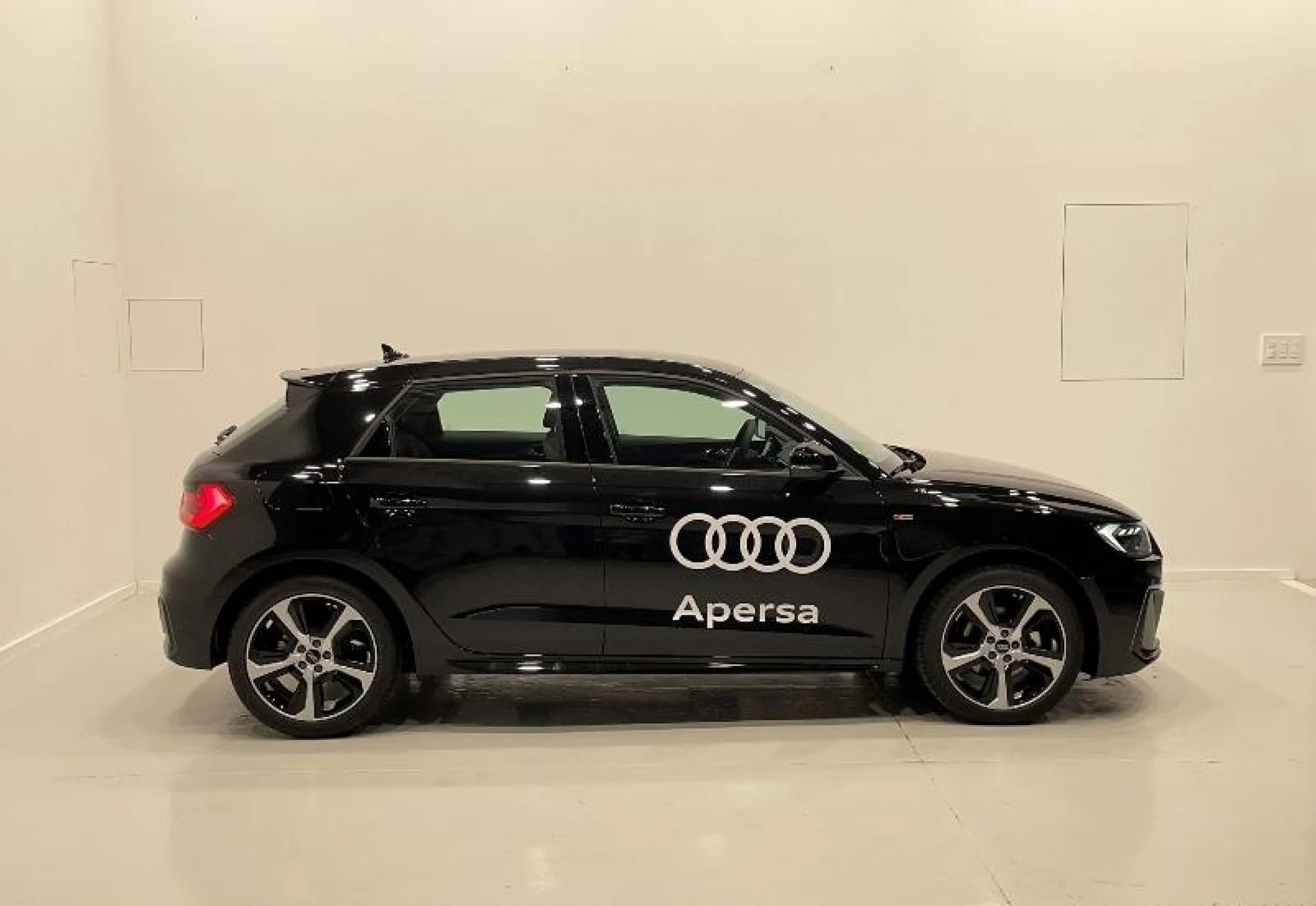 AUDI A1 SPORTBACK ADRENALIN 30 TFSI 81KW (110CV) - Foto 3