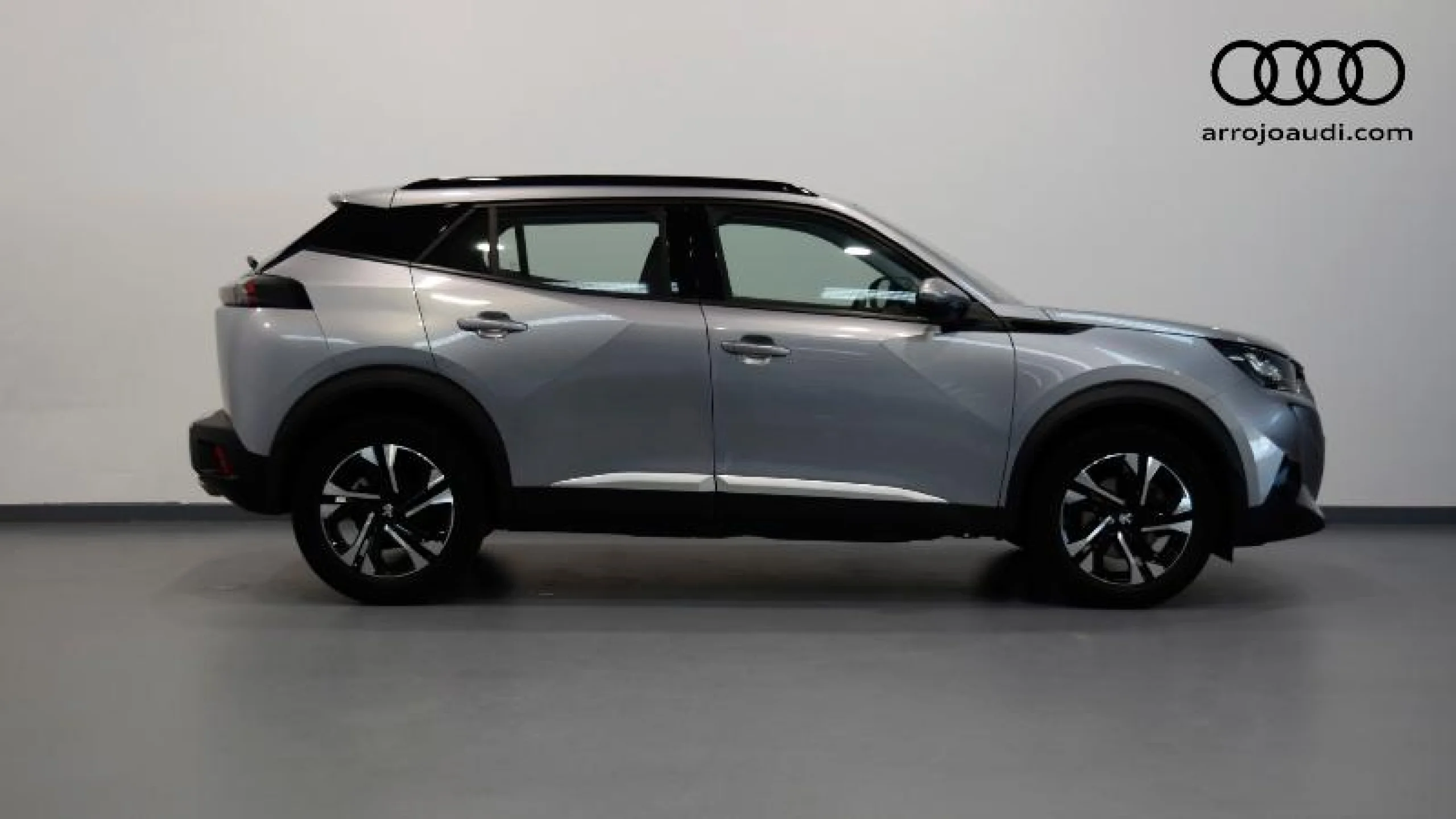 PEUGEOT 2008 ALLURE BLUEHDI 130 S&S EAT8 - Foto 3
