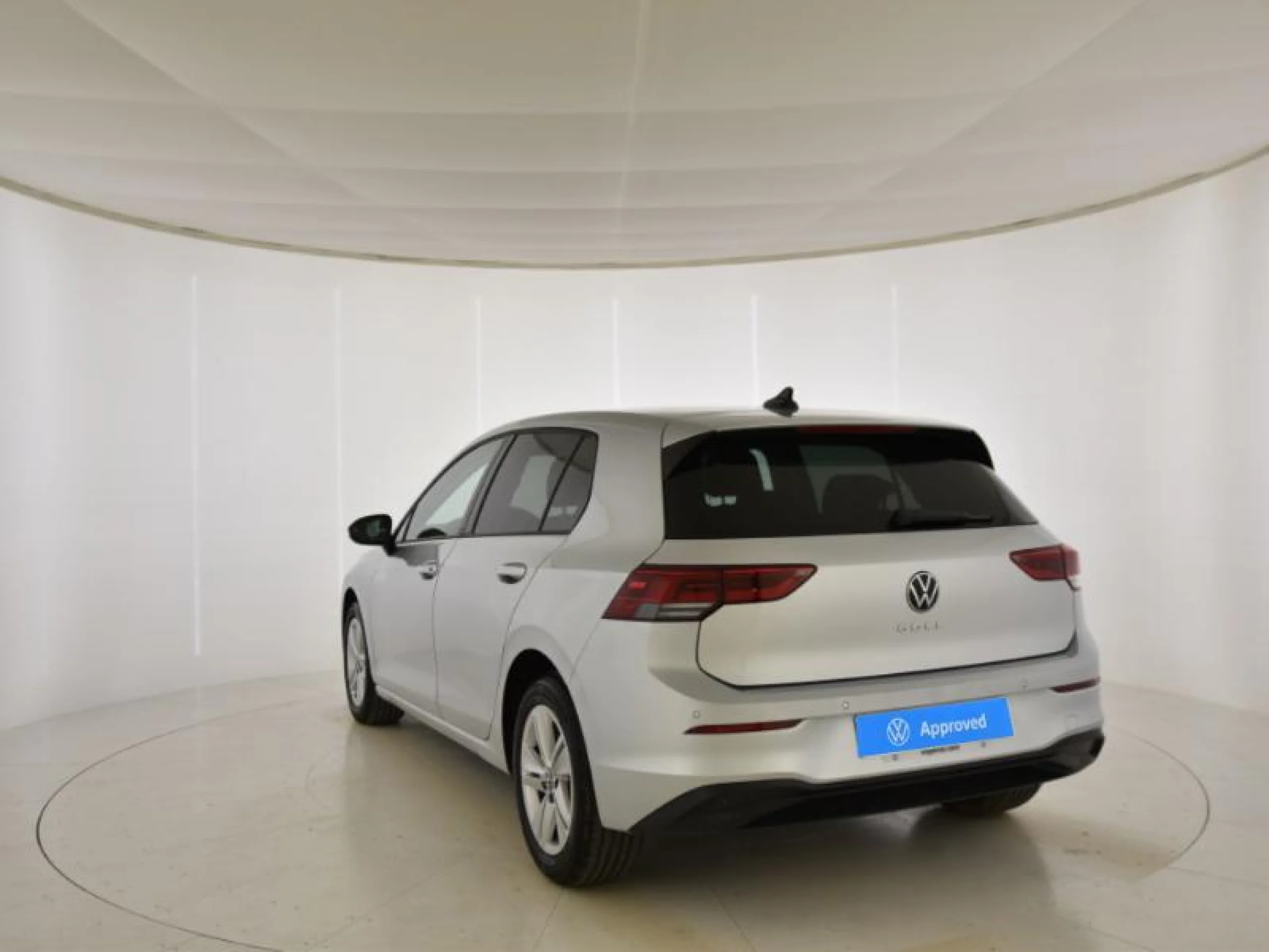 VOLKSWAGEN GOLF LIFE 1.0 TSI 81KW (110CV) - Foto 2
