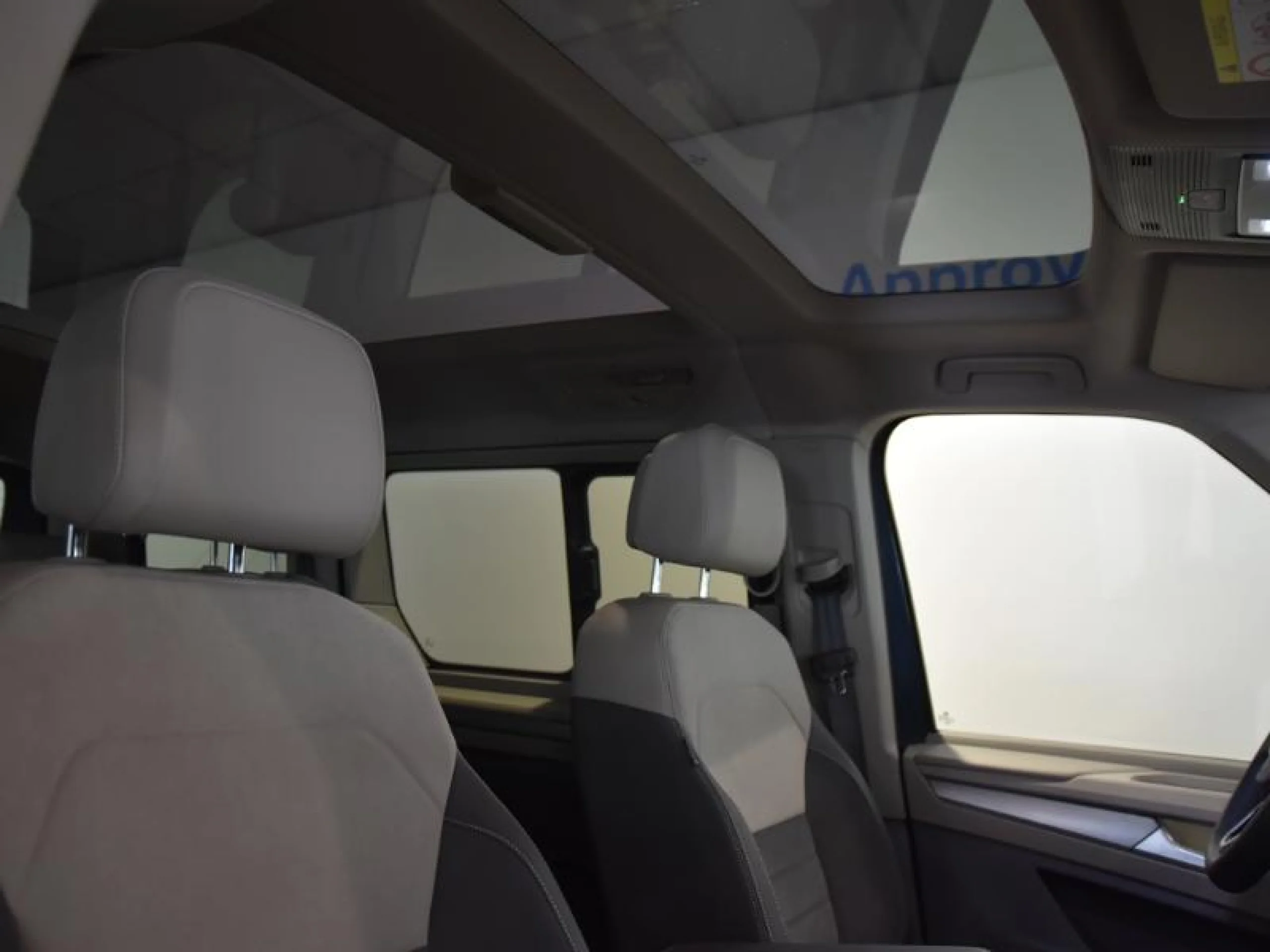 VOLKSWAGEN Multivan LIFE 2.0 TDI 110KW (150CV) DSG B.CORTA - Foto 9