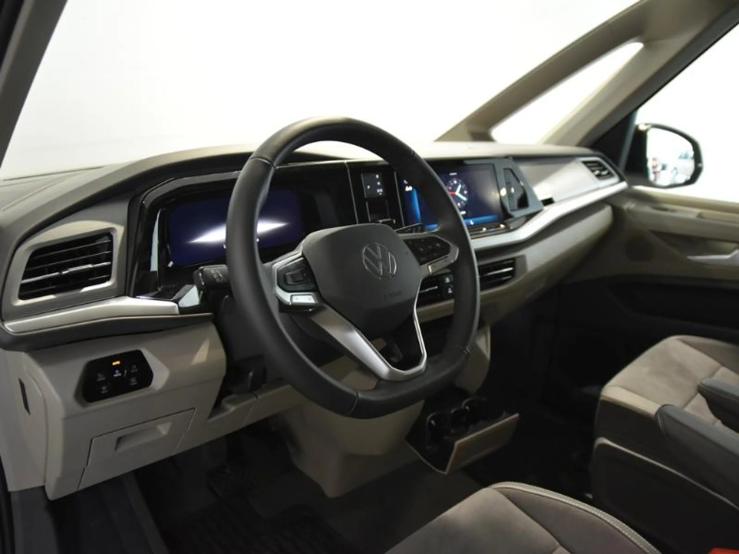 VOLKSWAGEN Multivan LIFE 2.0 TDI 110KW (150CV) DSG B.CORTA - Foto 13