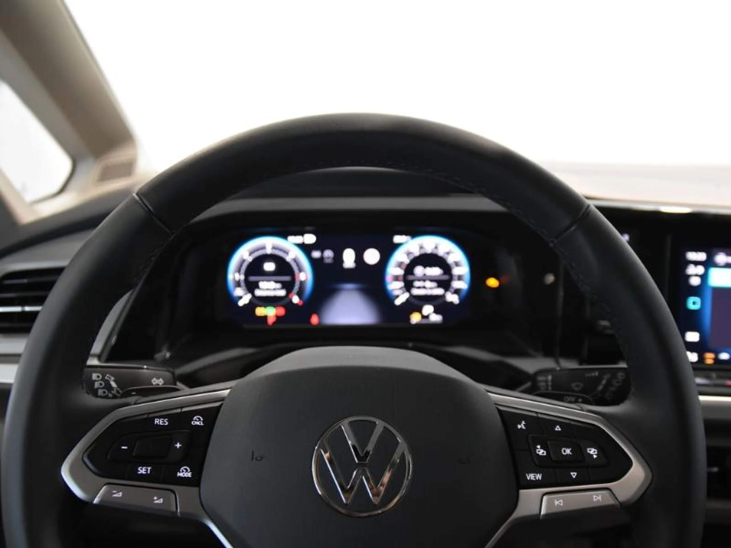 VOLKSWAGEN Multivan LIFE 2.0 TDI 110KW (150CV) DSG B.CORTA - Foto 18