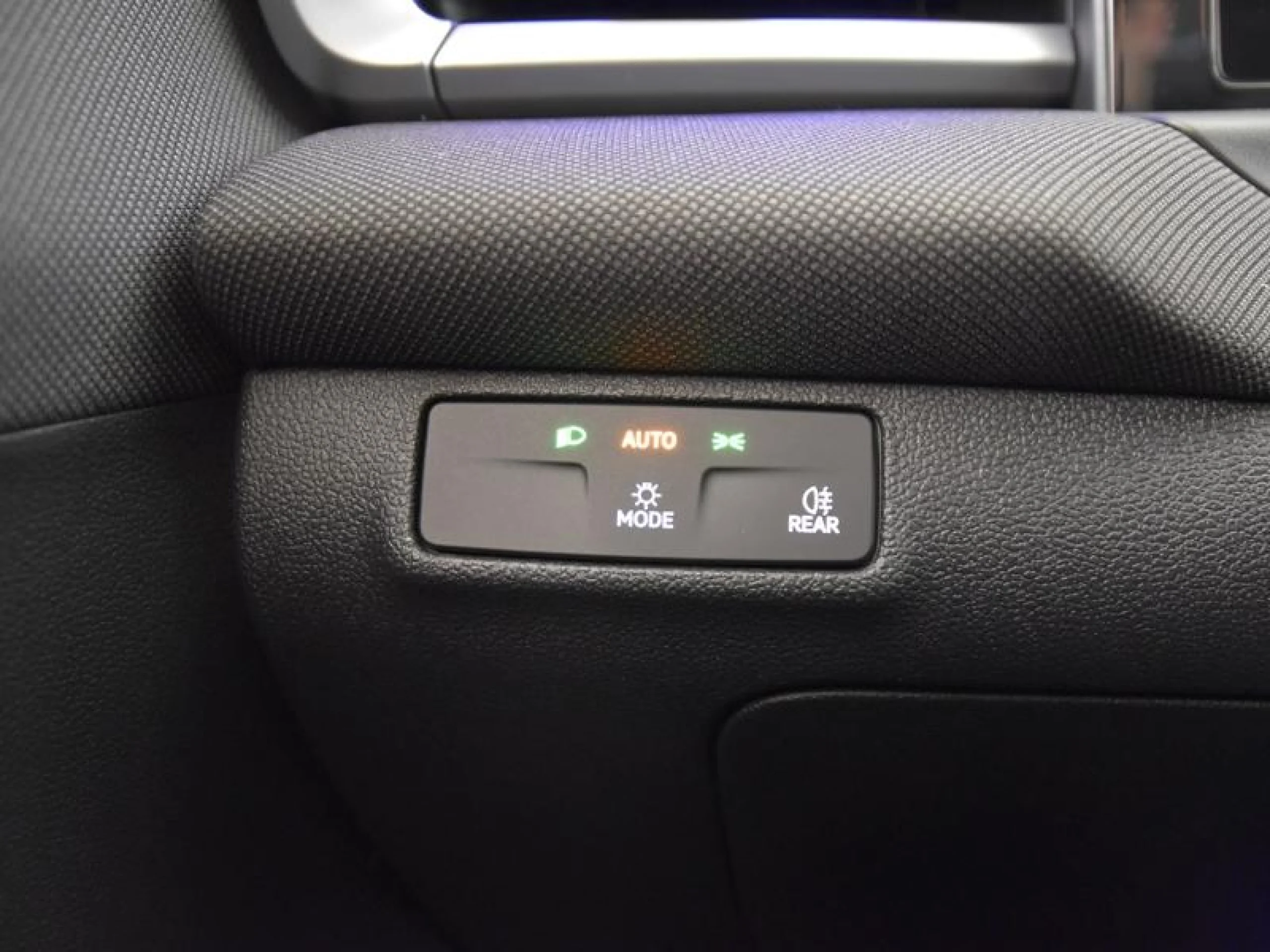 VOLKSWAGEN T ROC ··MÁS·· 1.5 ETSI 85KW (116CV) DSG - Foto 17
