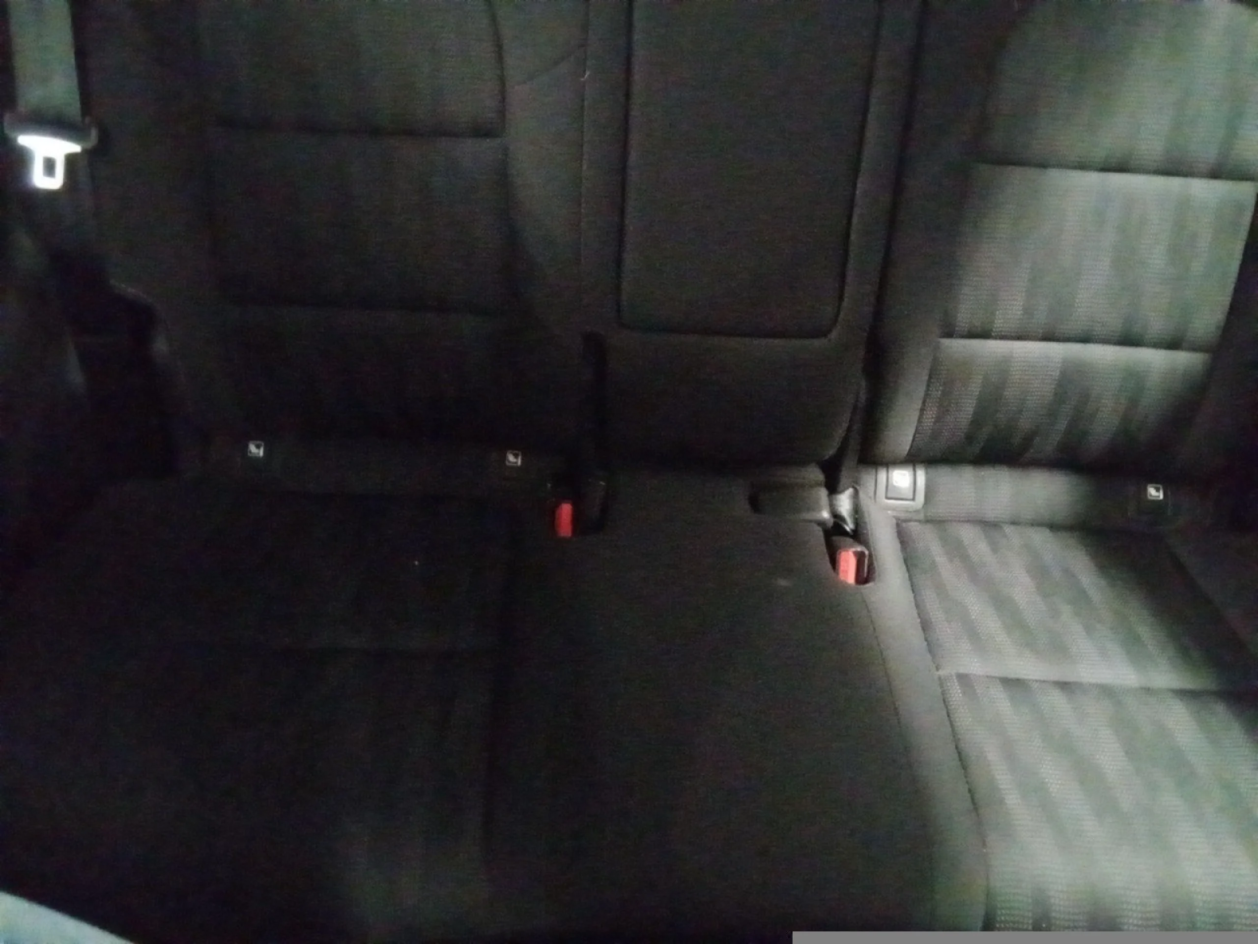 KIA SPORTAGE 1.6 MHEV BUSINESS 100KW (136CV) 4X2 - Foto 8