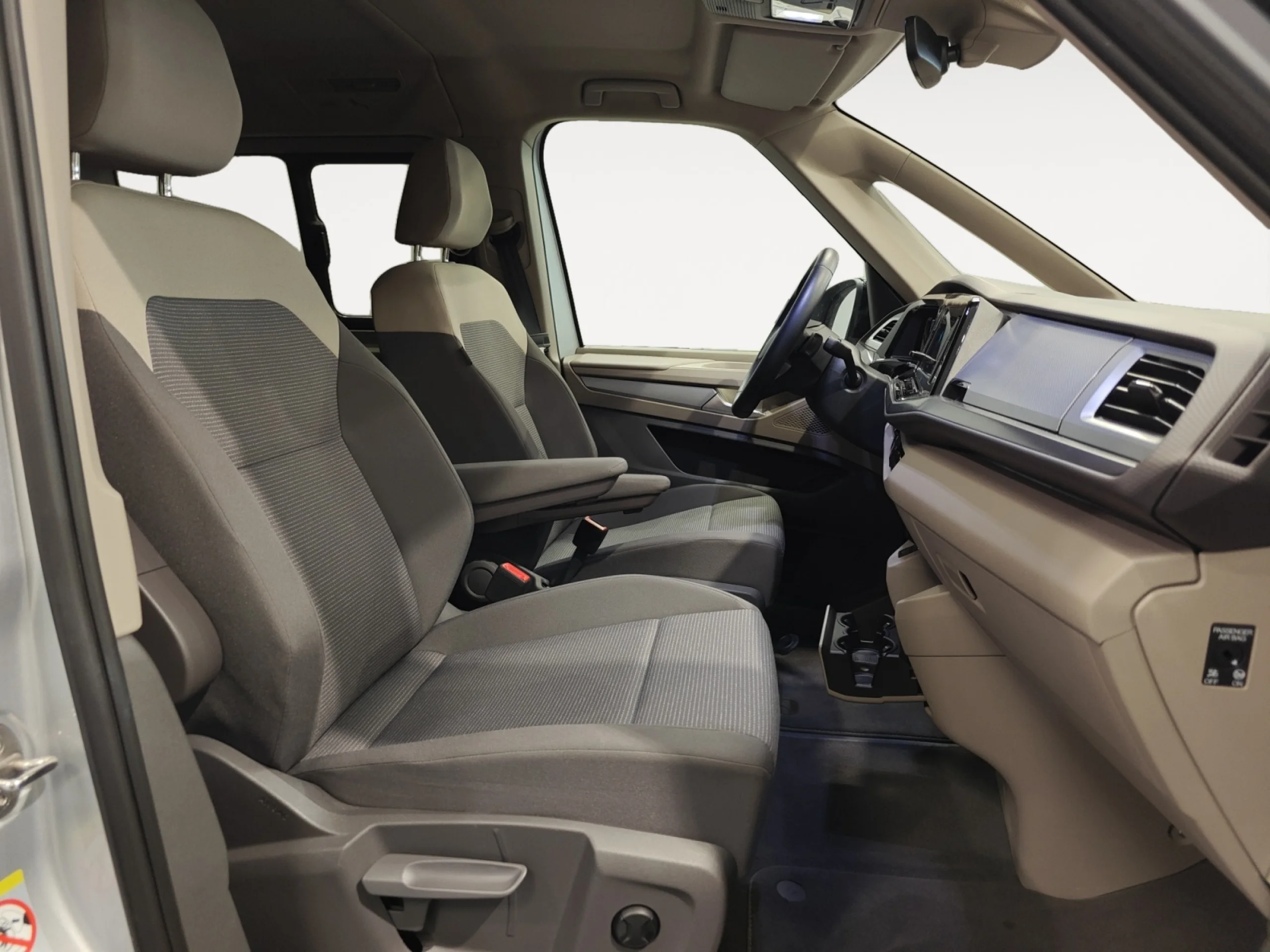 VOLKSWAGEN Multivan 2.0 TDI 110KW (150CV) DSG B.CORTA - Foto 5
