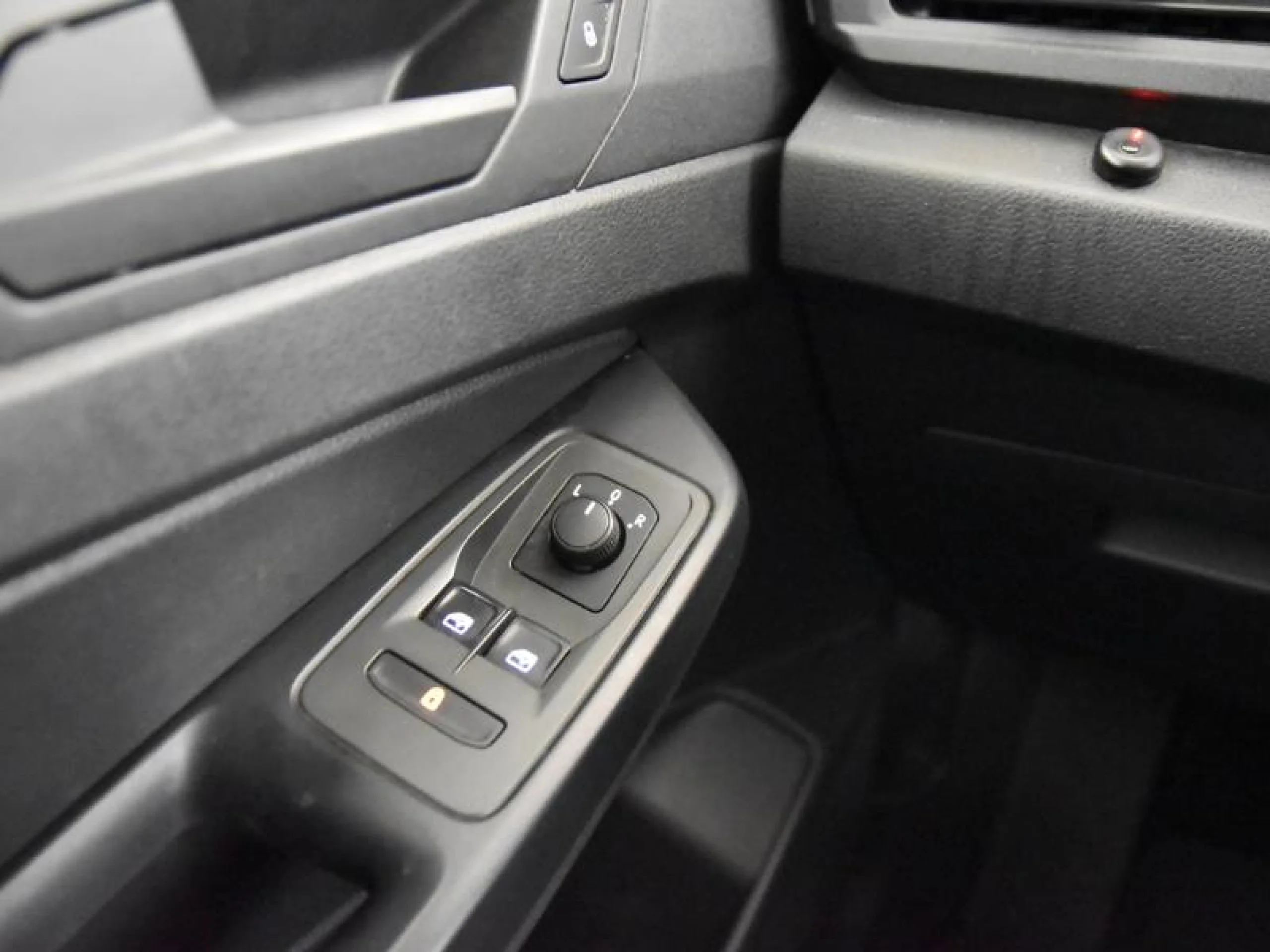 VOLKSWAGEN CADDY 2.0 TDI KOMBI 75KW - Foto 15