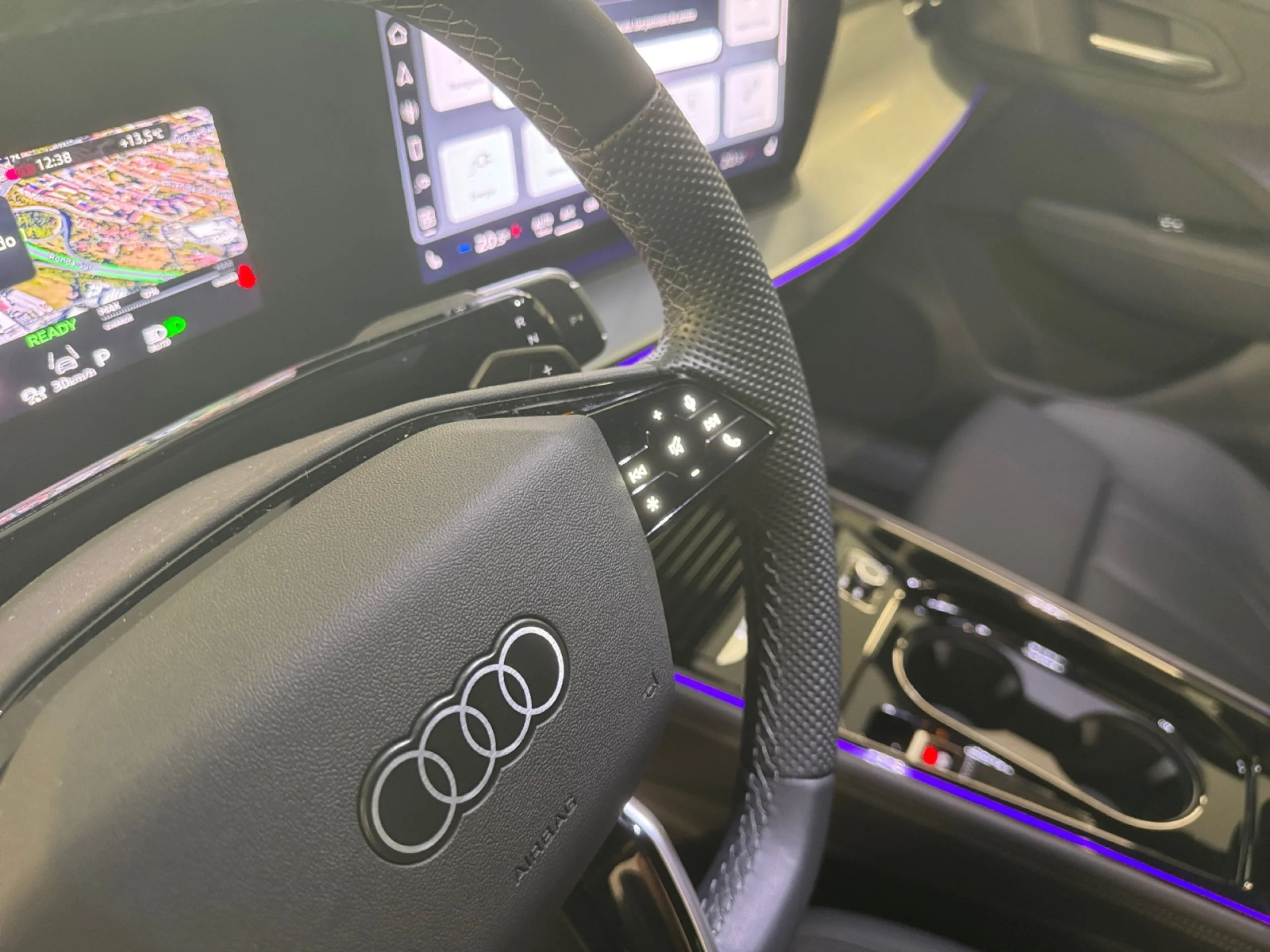 AUDI Q3 S LINE E HYBRID 200 KW - Foto 6