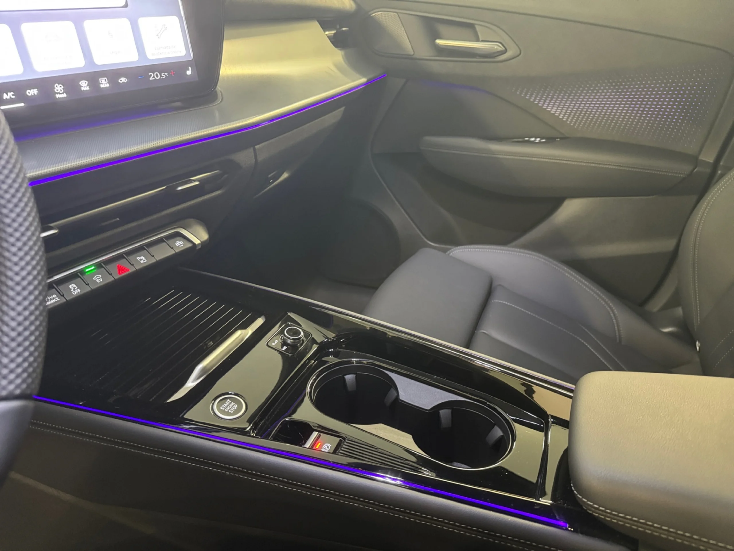 AUDI Q3 S LINE E HYBRID 200 KW - Foto 10