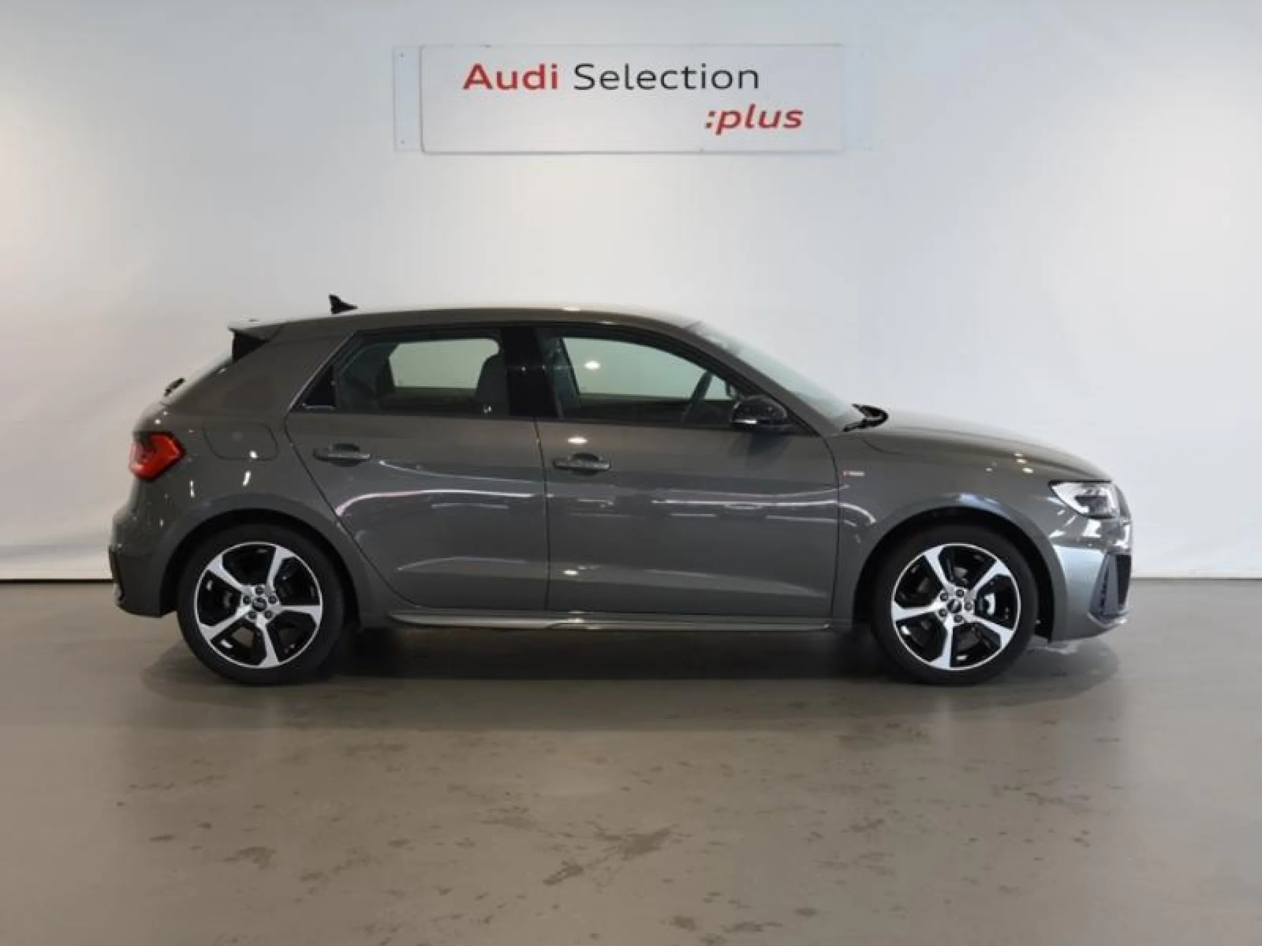 AUDI A1 SPORTBACK ADRENALIN 25 TFSI 70KW (95CV) - Foto 3