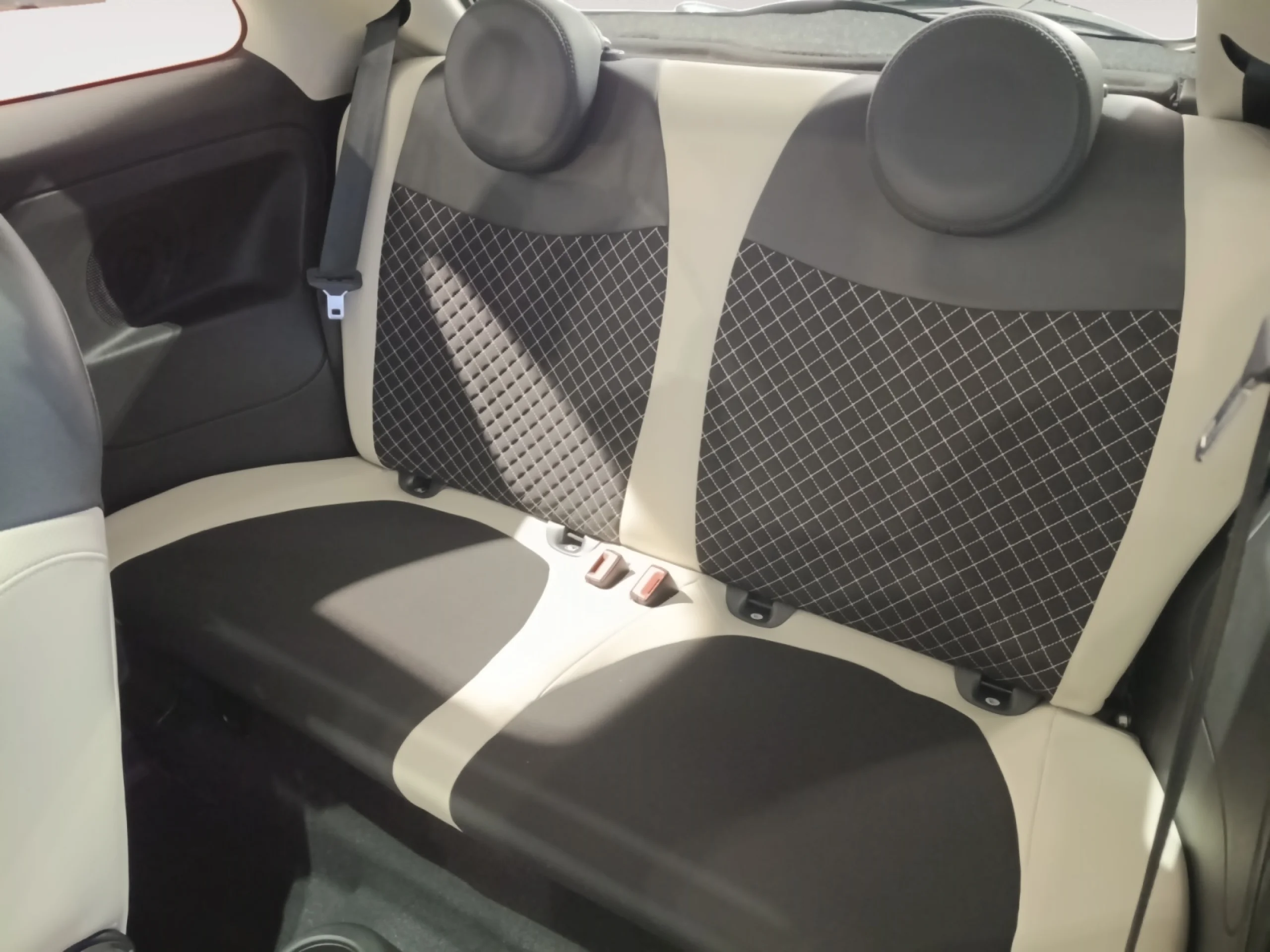 FIAT 500 DOLCEVITA 1.0 HYBRID 51KW (70 CV) - Foto 6