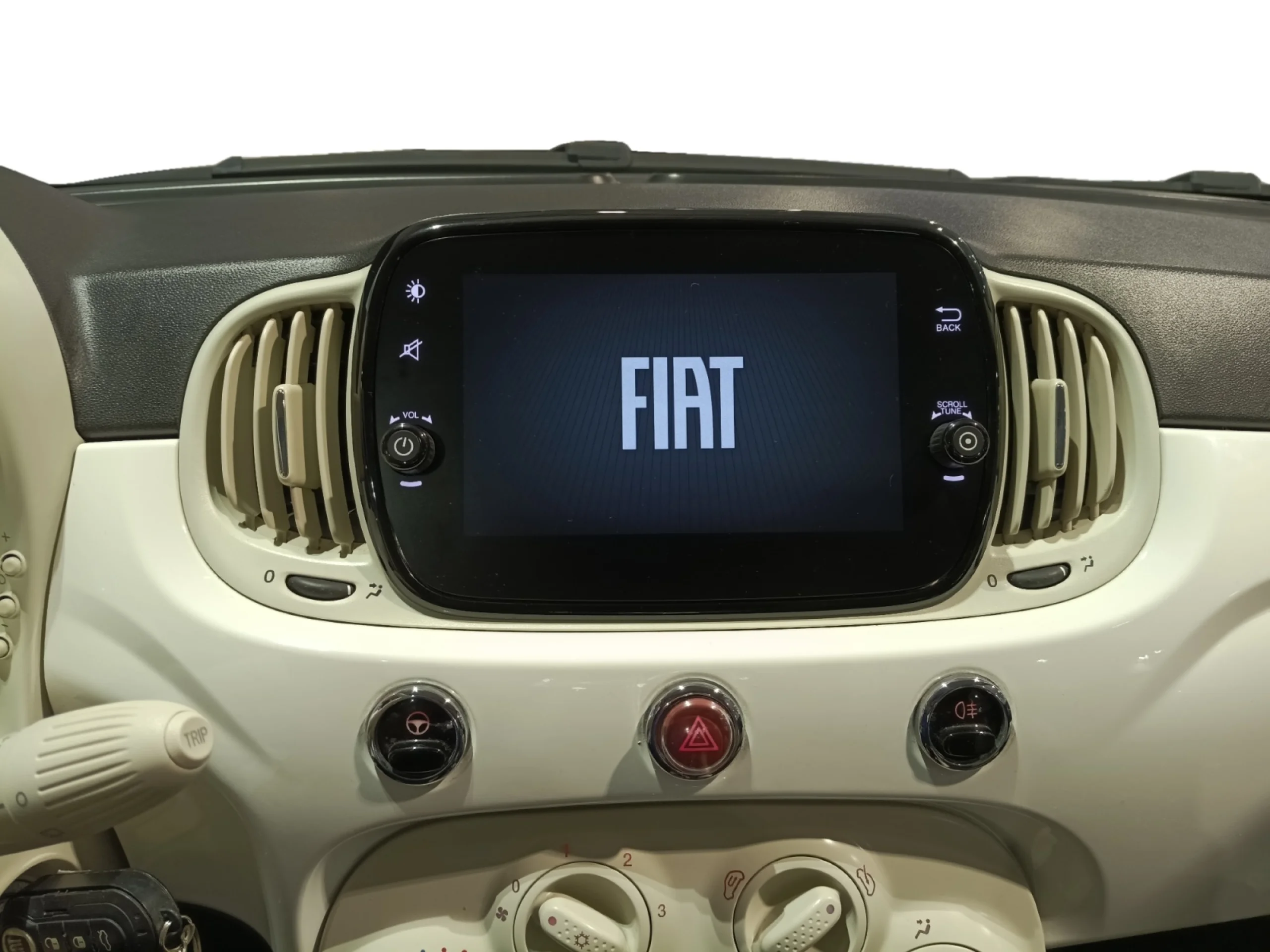 FIAT 500 DOLCEVITA 1.0 HYBRID 51KW (70 CV) - Foto 9