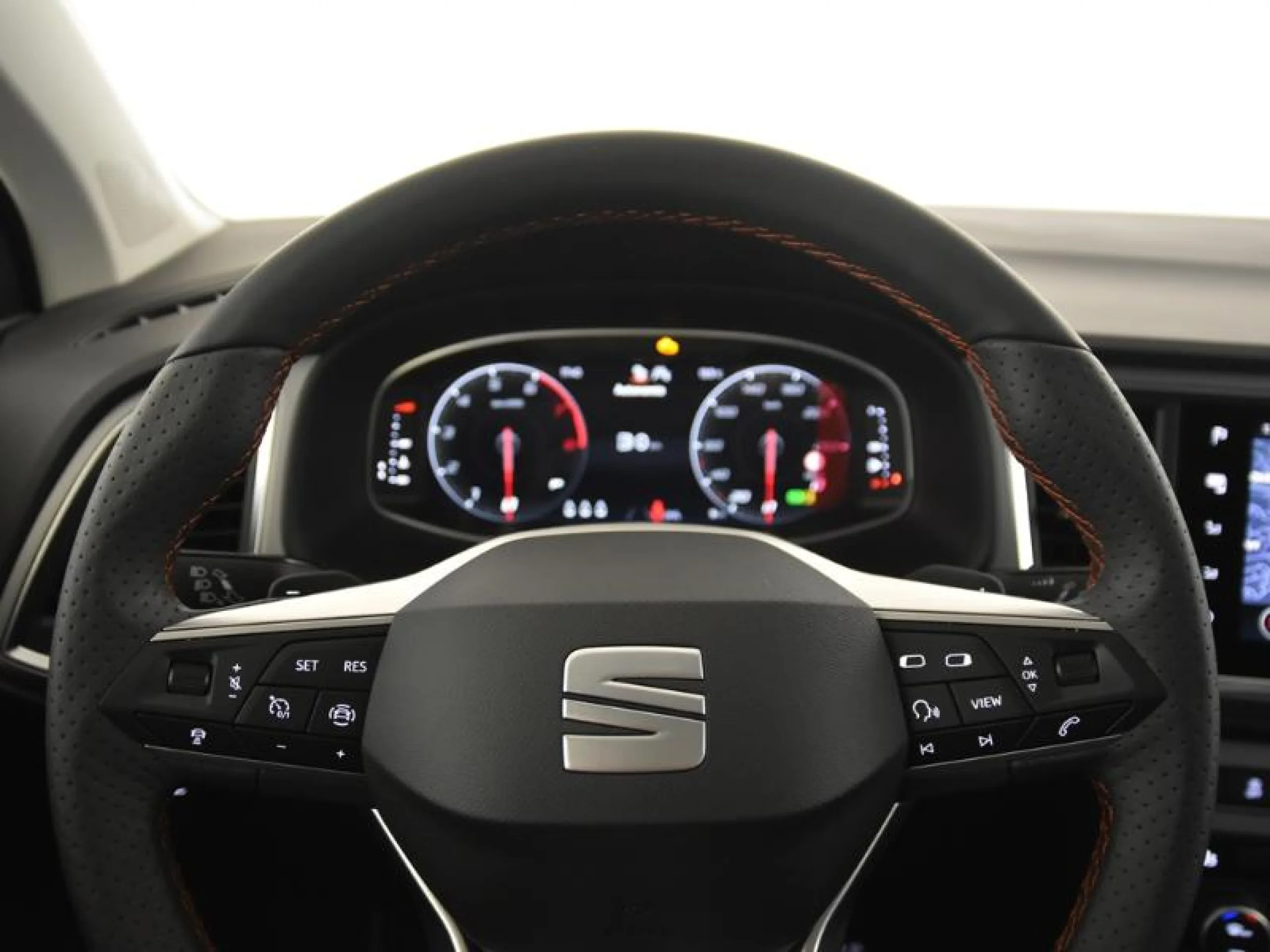 SEAT ATECA 1.5 TSI 110KW (150CV) FR SPECIAL EDITION - Foto 6