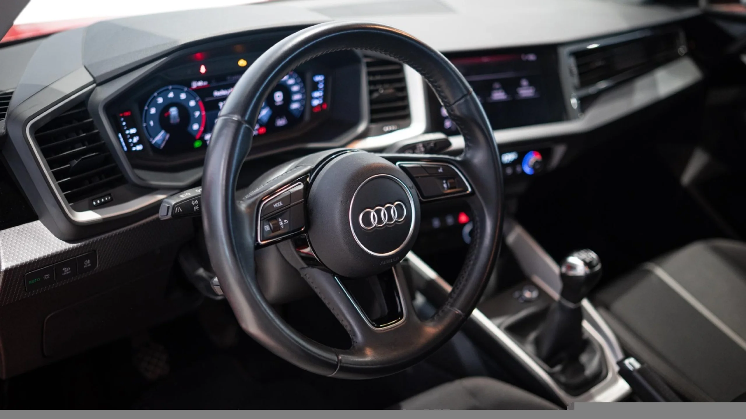 AUDI A1 25 TFSI 70KW (95CV) SPORTBACK - Foto 10