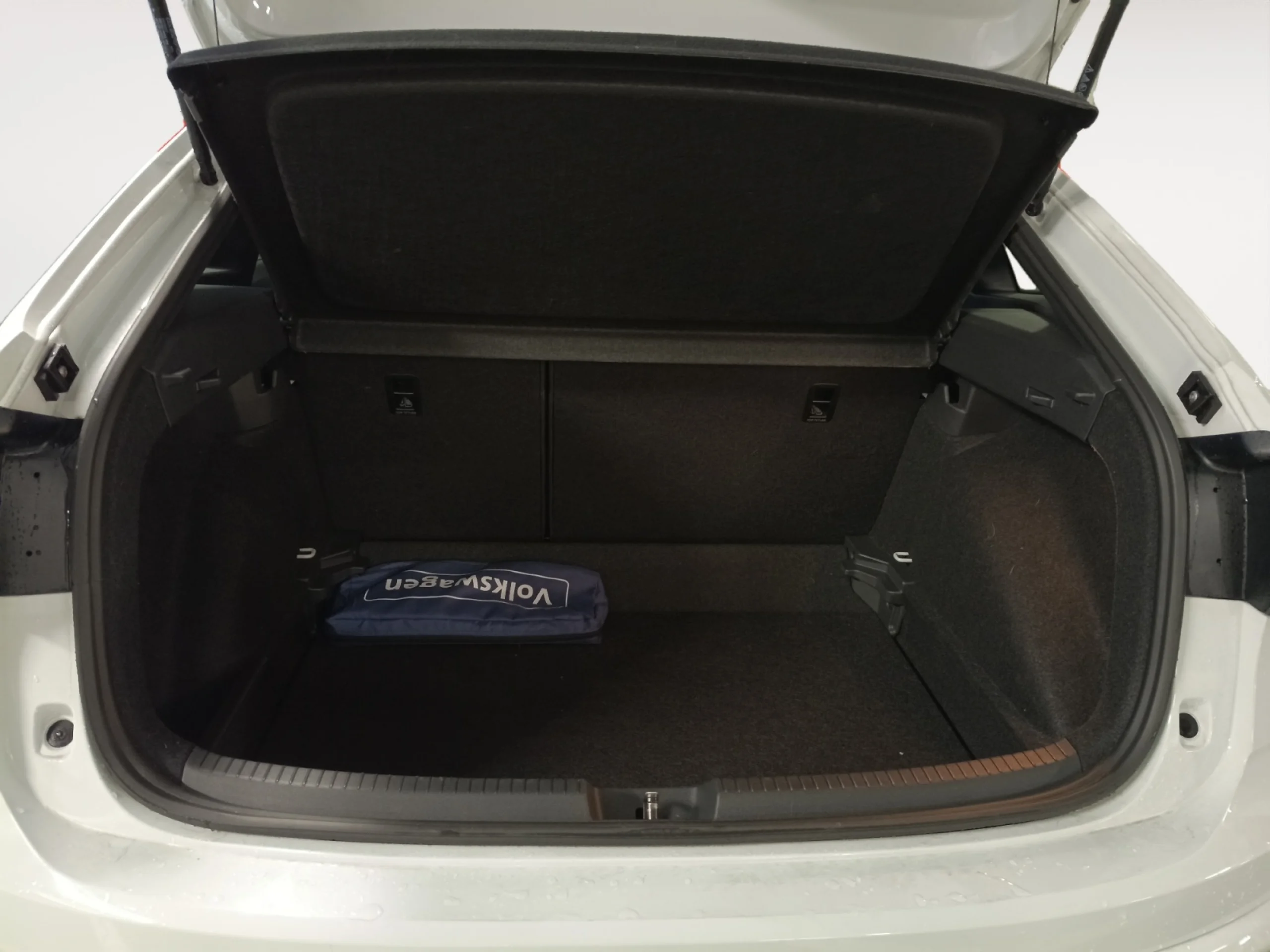 VOLKSWAGEN TAIGO R LINE 1.0 TSI 81KW (110CV) DSG - Foto 7