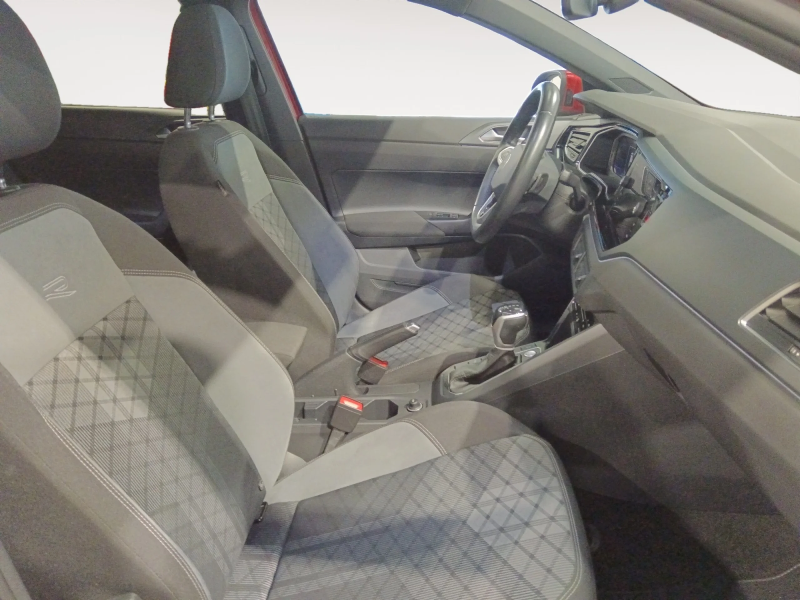 VOLKSWAGEN TAIGO R LINE 1.0 TSI 81KW (110CV) DSG - Foto 5