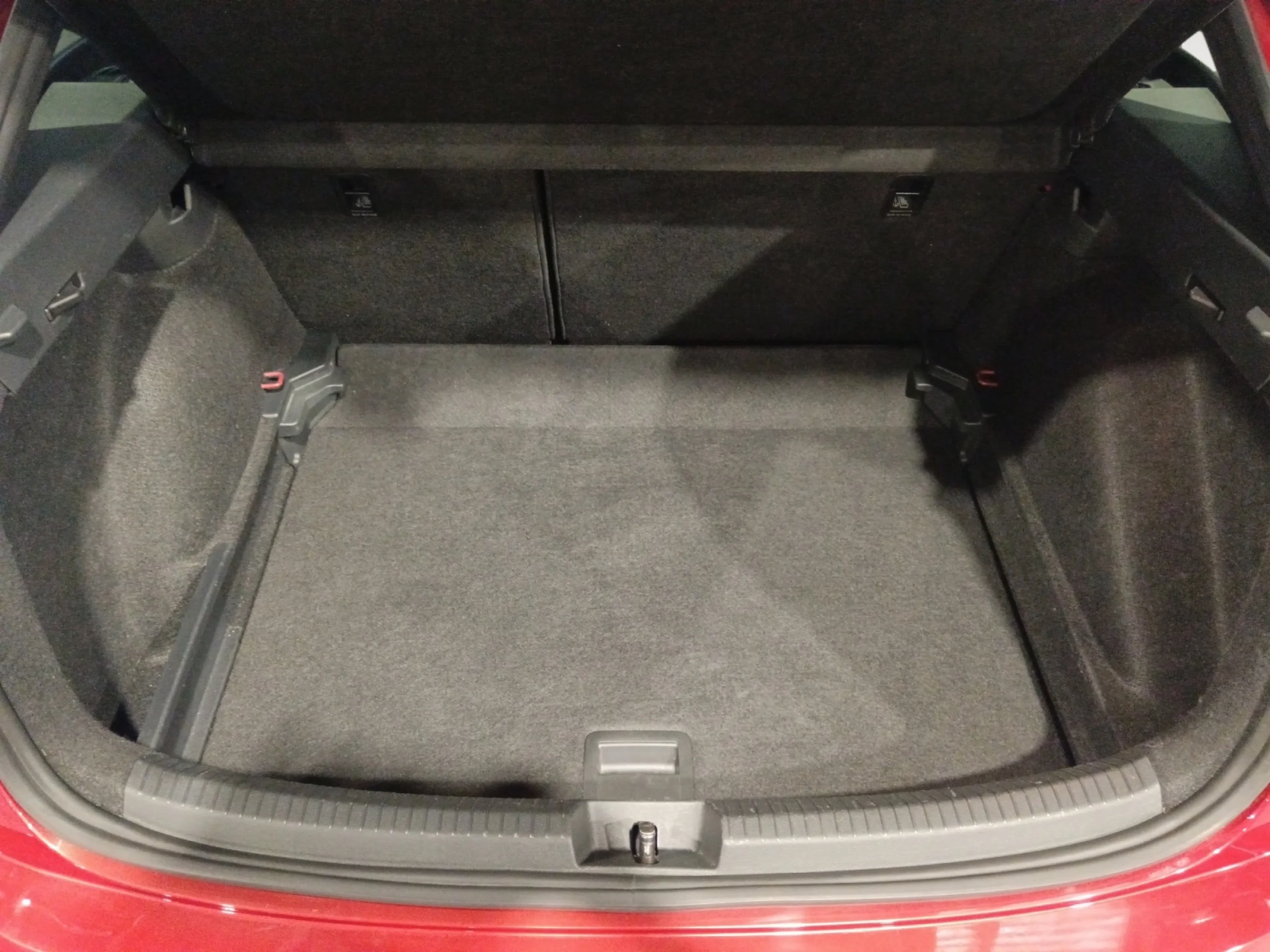 VOLKSWAGEN TAIGO R LINE 1.0 TSI 81KW (110CV) DSG - Foto 7