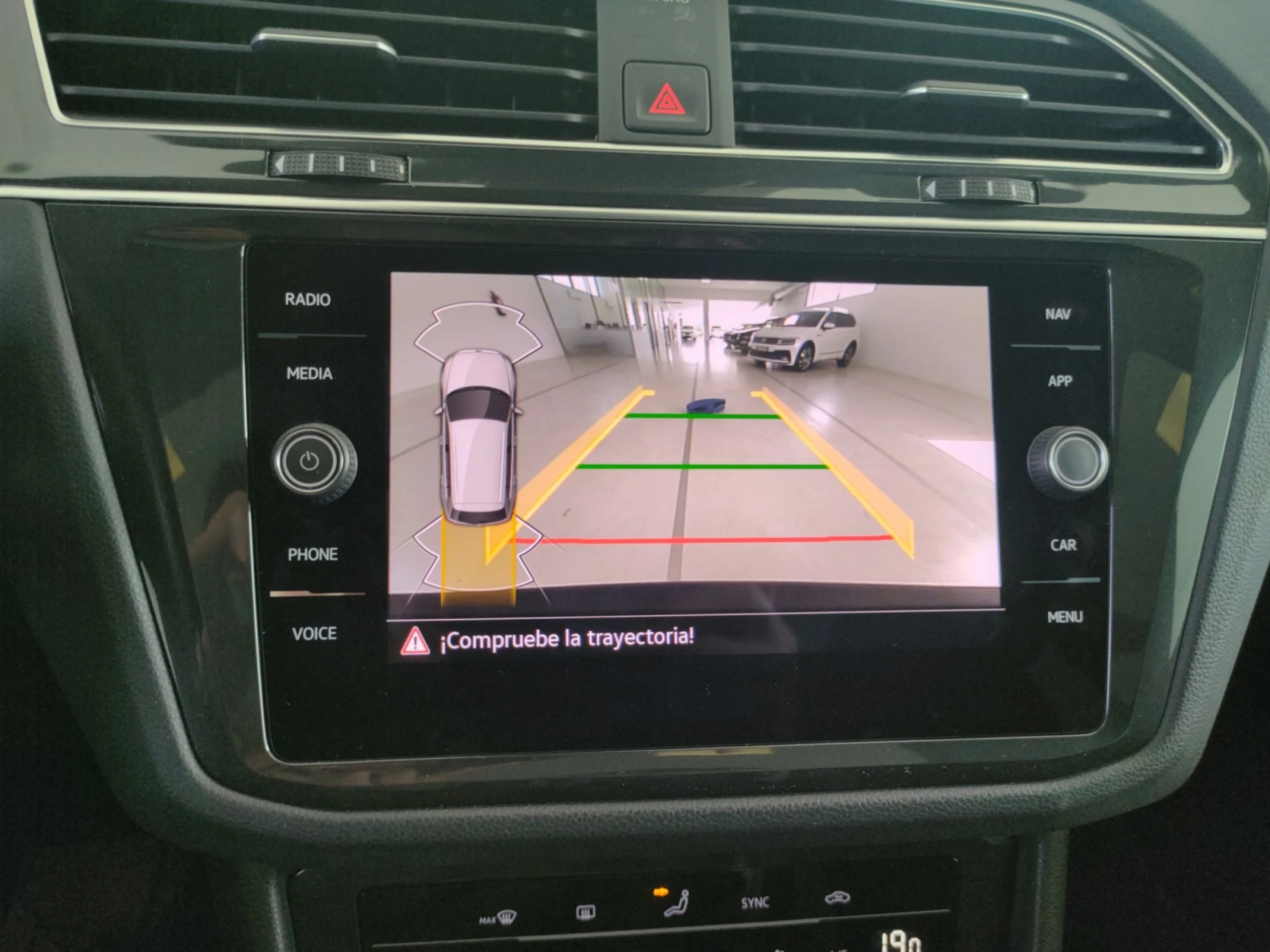 VOLKSWAGEN TIGUAN R LINE 2.0 TDI 110KW (150CV) DSG - Foto 13