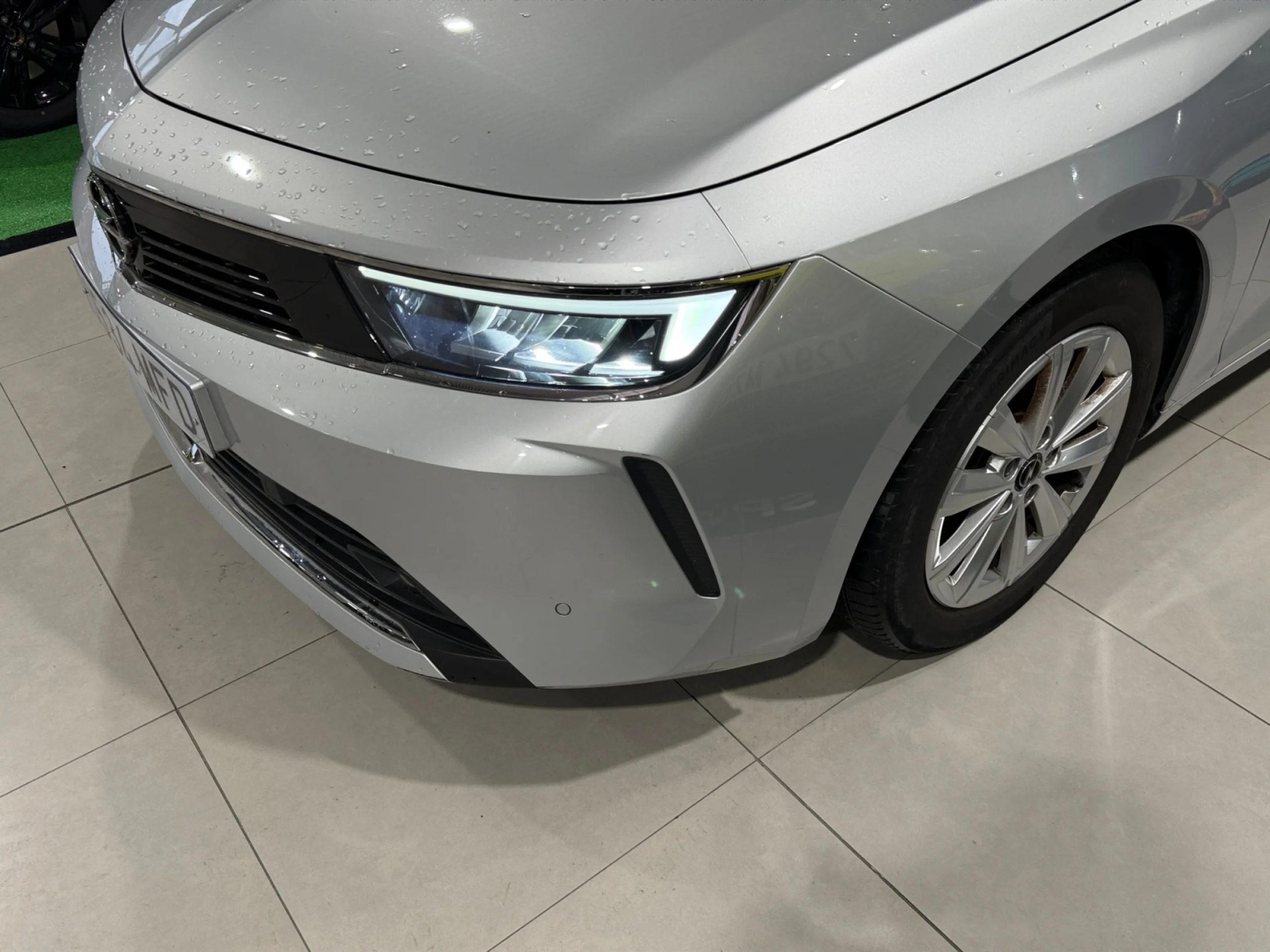 OPEL ASTRA 1.2T XHT 96KW (130CV) EDITION - Foto 13