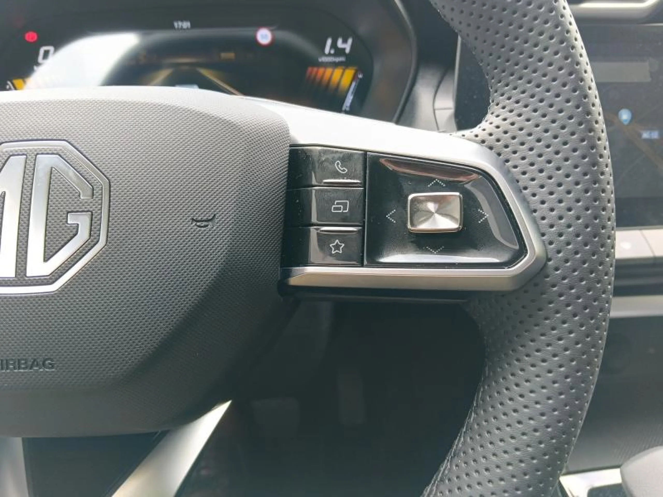 MG Zs LUXURY - Foto 13
