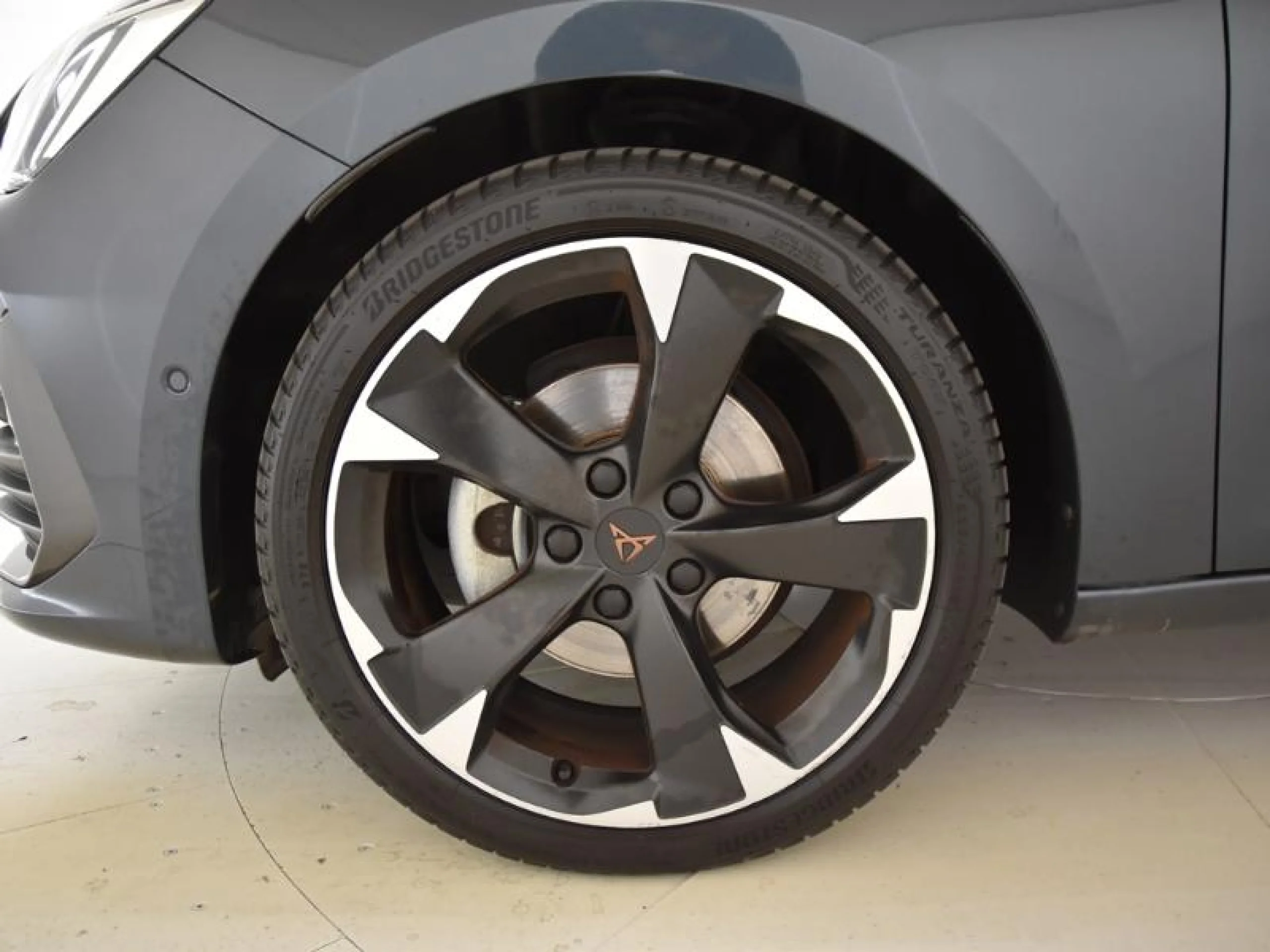 CUPRA LEON 1.5 ETSI 110KW 150CV) DSG - Foto 8