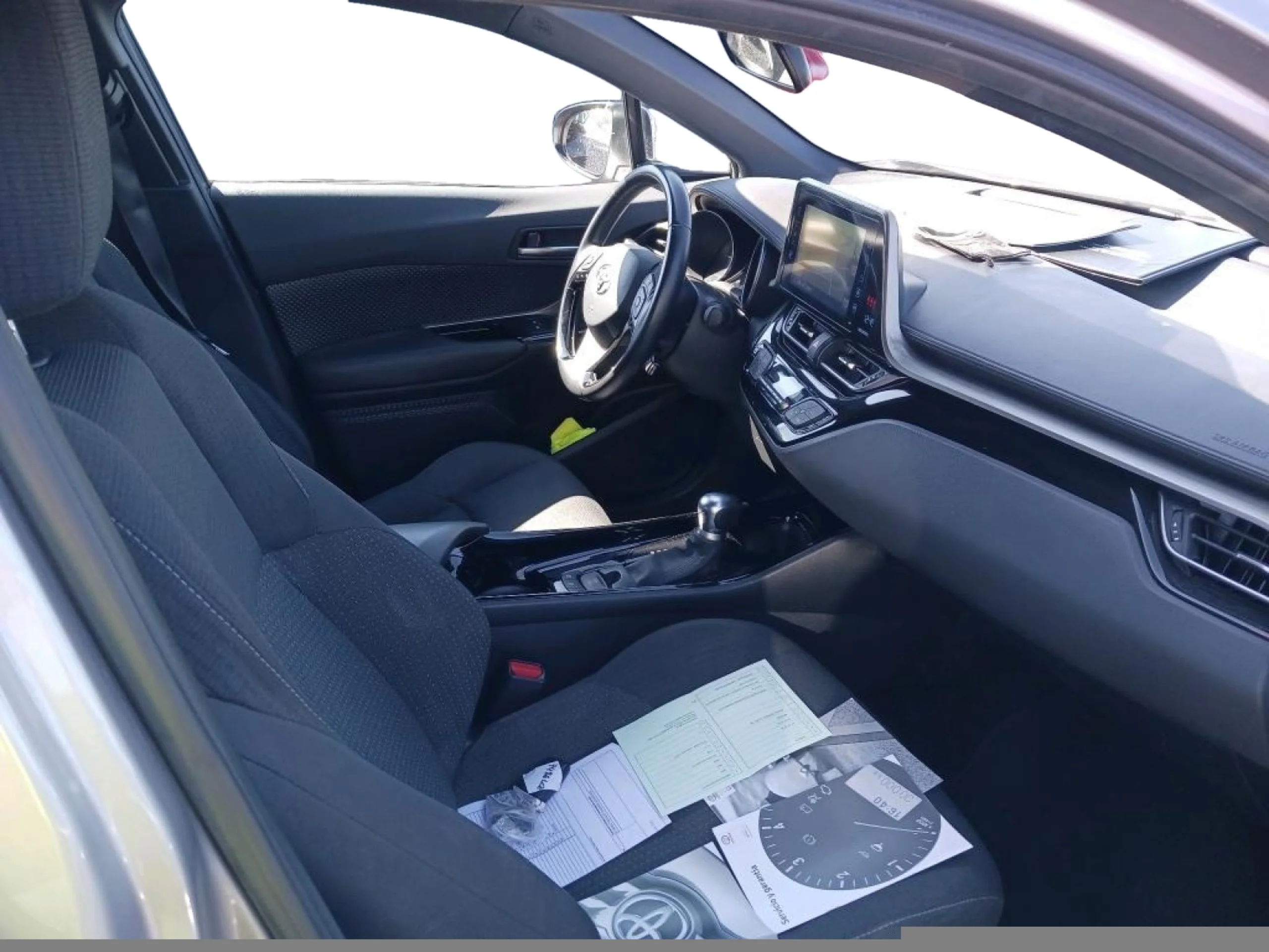 TOYOTA C HR 1.8 125H ADVANCE - Foto 4