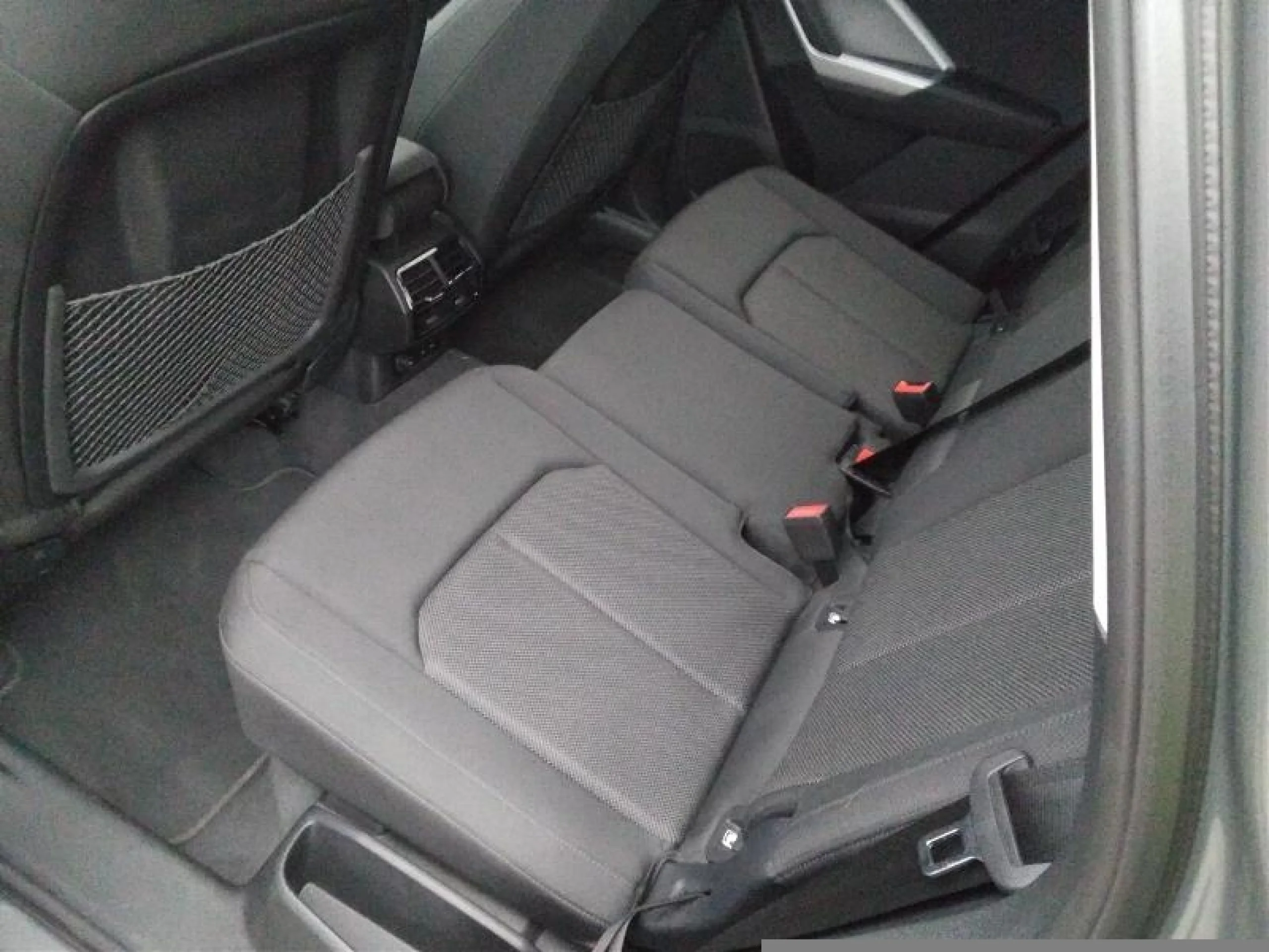 AUDI Q3 ADVANCED 35 TFSI 110KW (150CV) S TRONIC - Foto 4