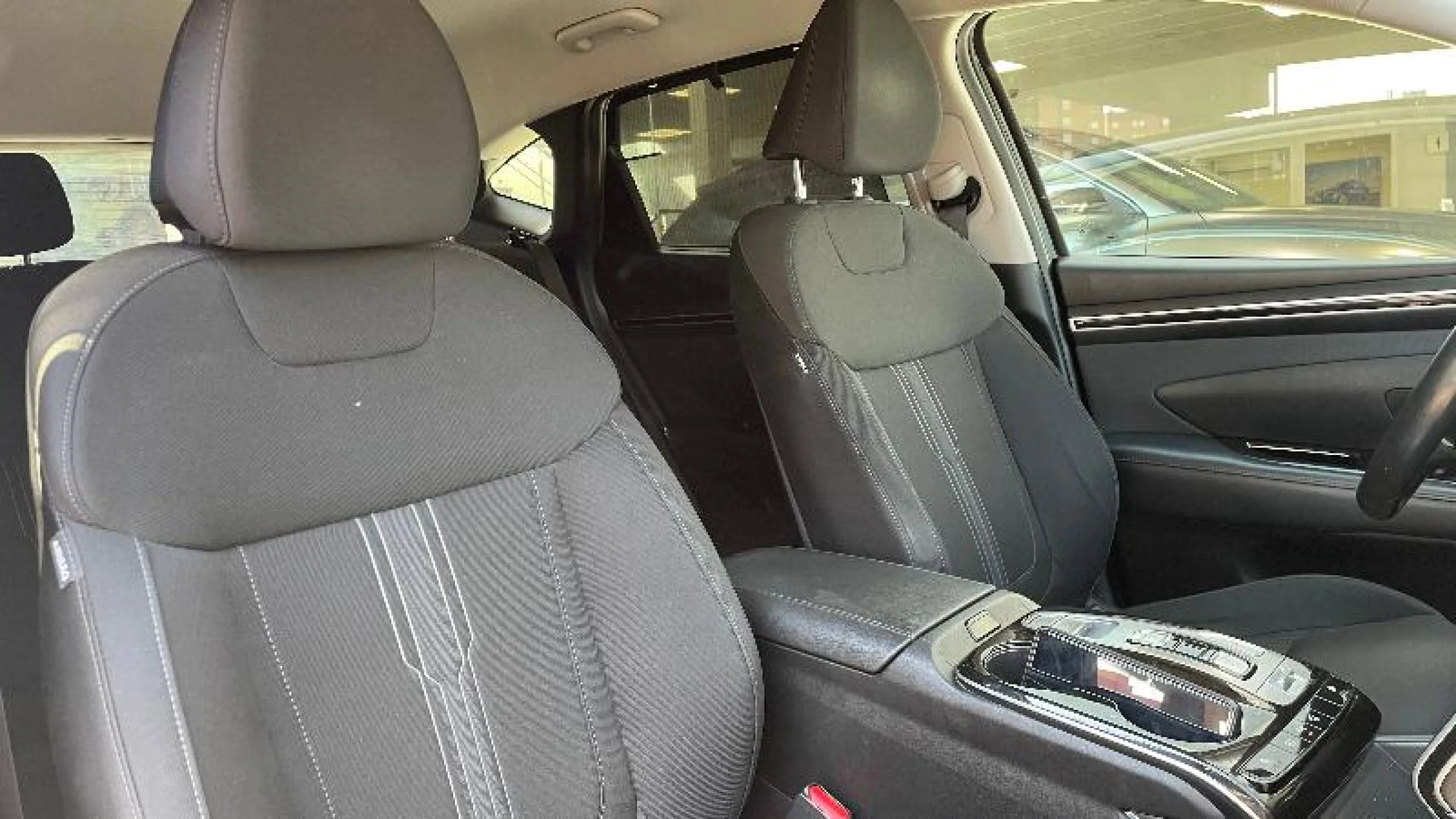 HYUNDAI TUCSON 1.6 TGDI 169KW HEV TECNO AUTO 2C - Foto 12