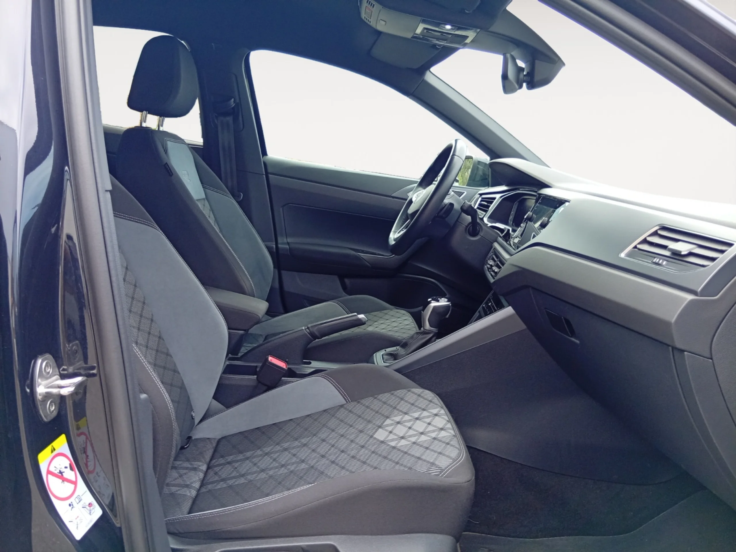 VOLKSWAGEN TAIGO R LINE 1.0 TSI 81KW (110CV) DSG - Foto 5