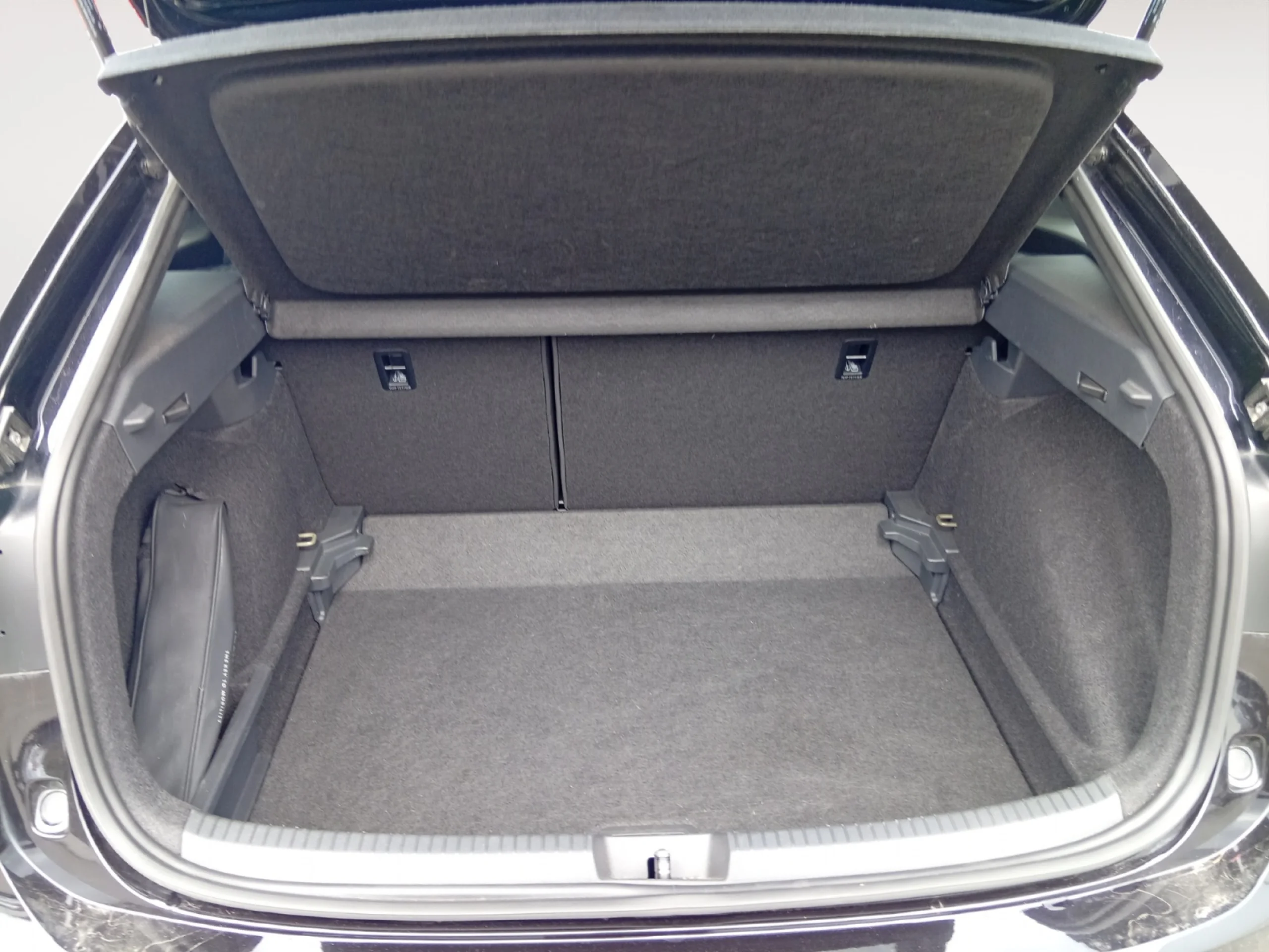 VOLKSWAGEN TAIGO R LINE 1.0 TSI 81KW (110CV) DSG - Foto 7