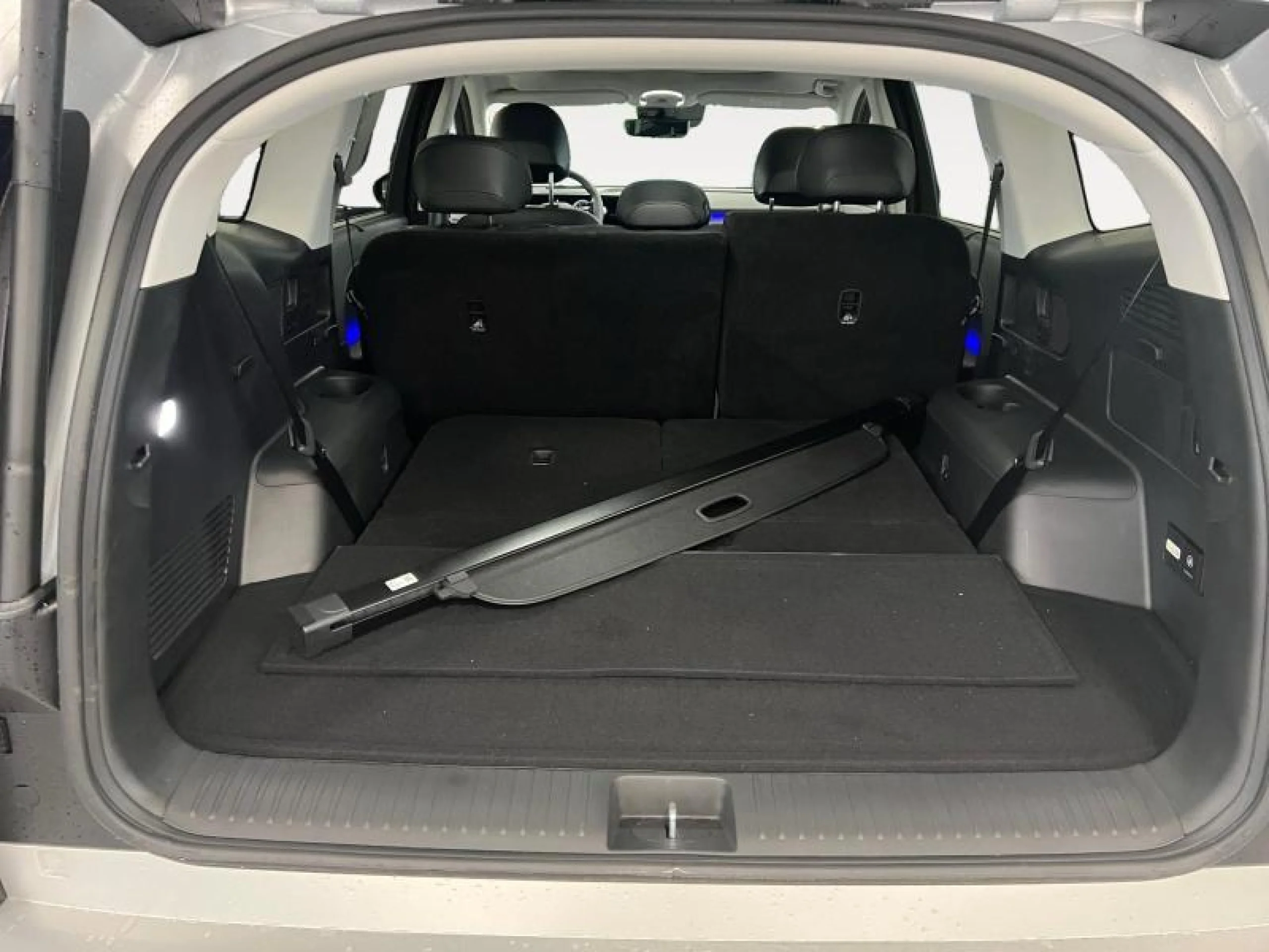 HYUNDAI IONIQ 9 110KWH AWD ENERGY - Foto 17