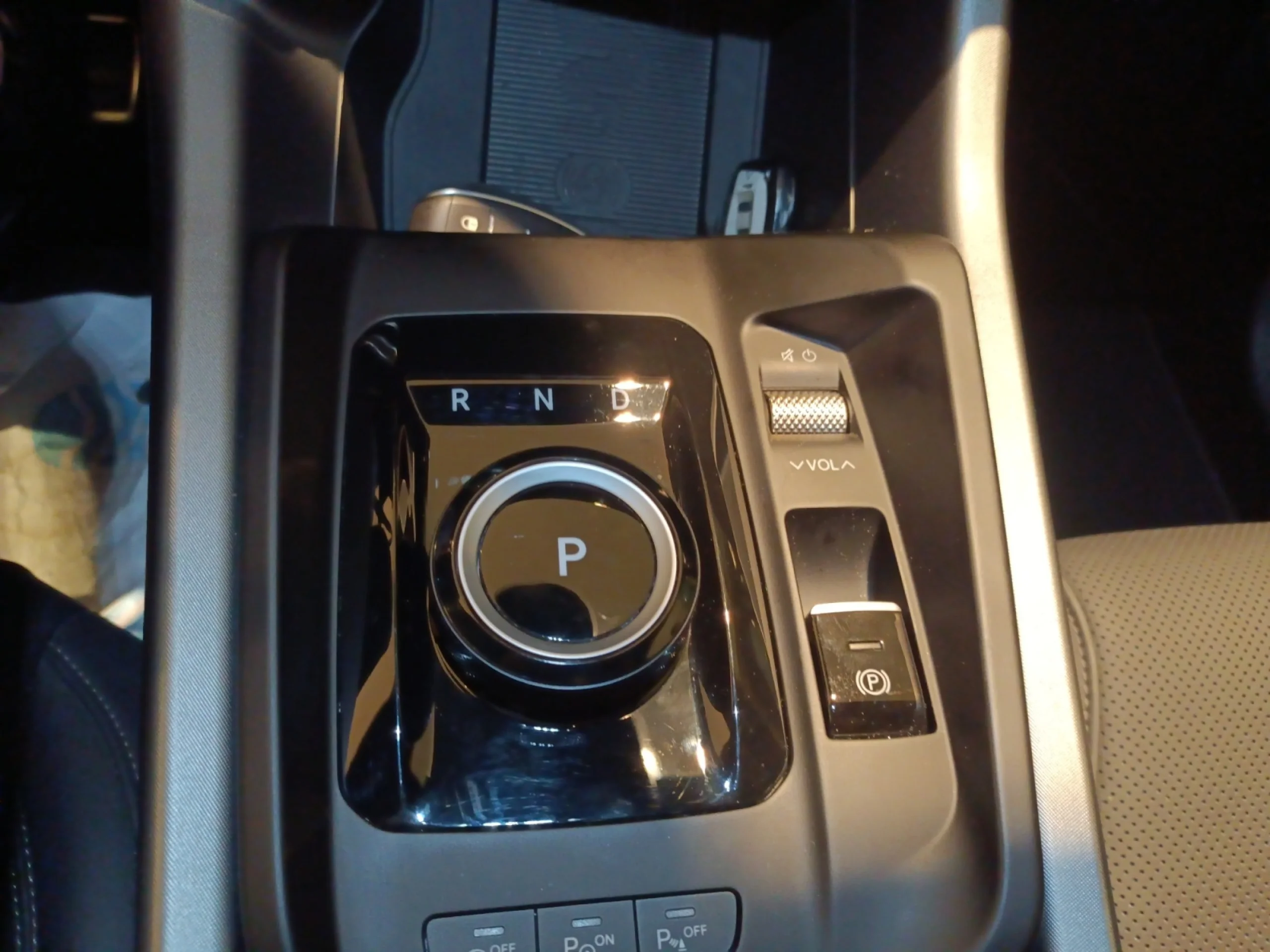 ALFA ROMEO TONALE TONALE DIESEL MY25 1,6 DS 96 KW (130 CV) VELOCE FWD - Foto 10