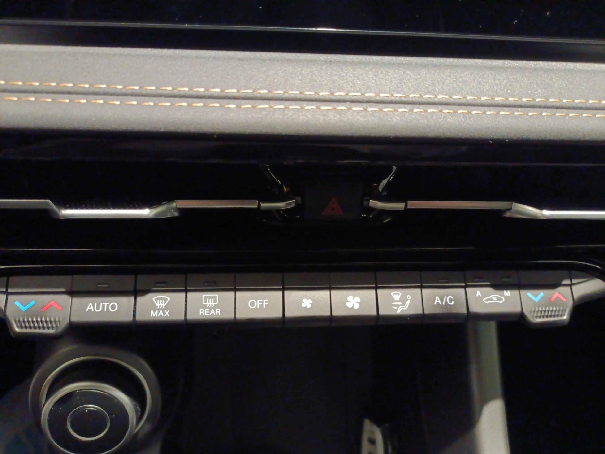 ALFA ROMEO TONALE TONALE DIESEL MY25 1,6 DS 96 KW (130 CV) VELOCE FWD - Foto 13