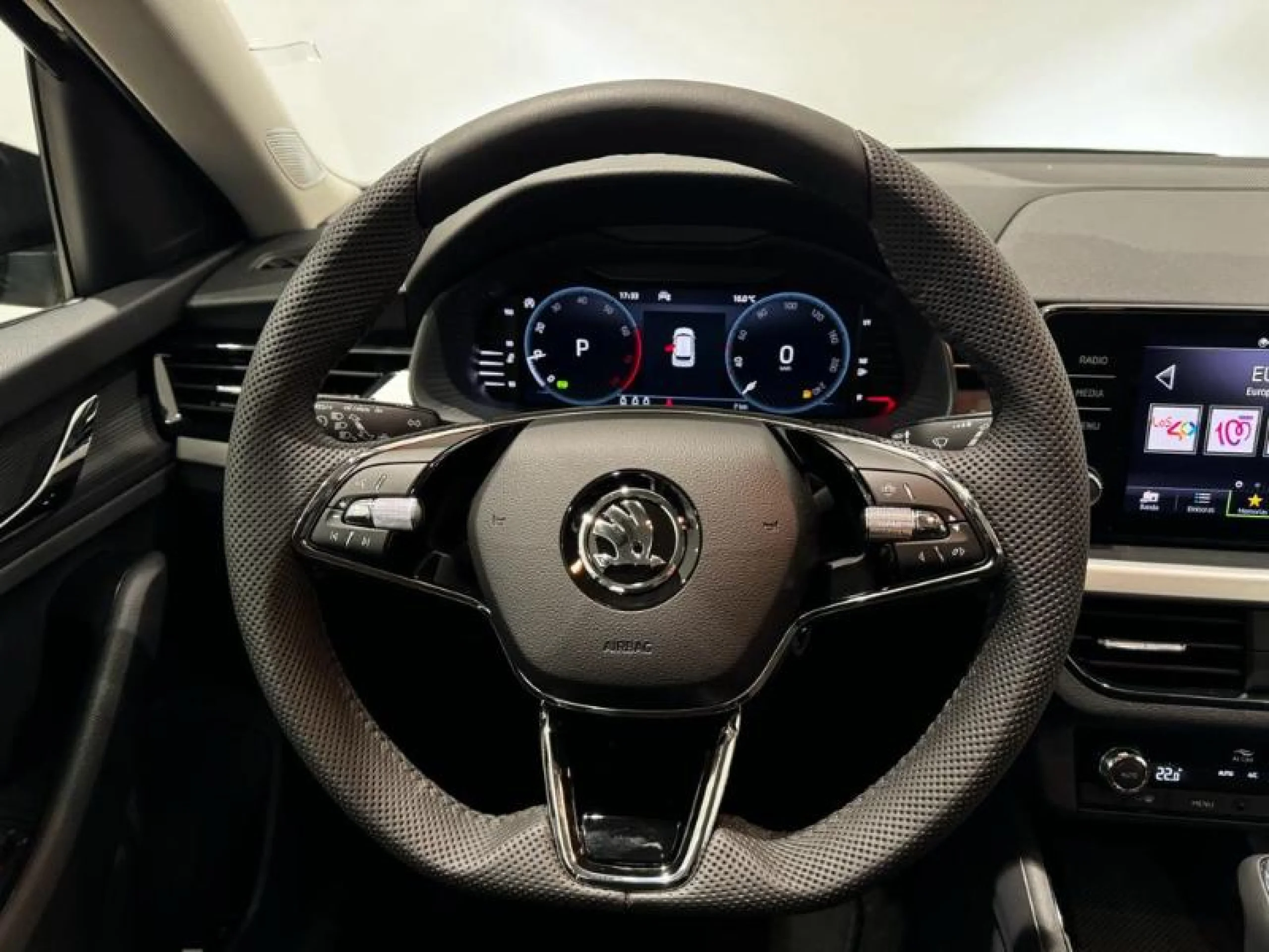 SKODA KAMIQ 1.0 TSI 81KW (110CV) DSG AMBITION - Foto 12