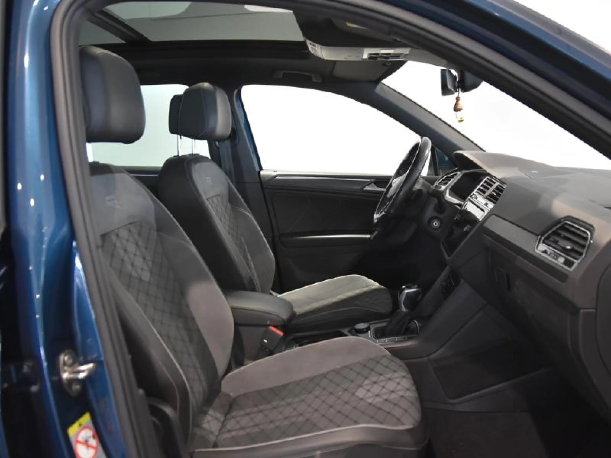 VOLKSWAGEN TIGUAN R LINE 2.0 TDI 110KW (150CV) DSG 4MOTION - Foto 4