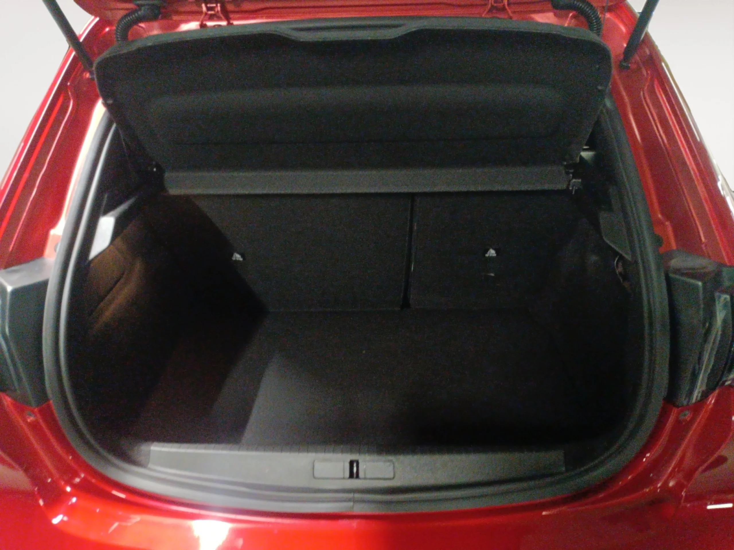 PEUGEOT 208 BLUEHDI 73KW (100CV) ALLURE PACK - Foto 8