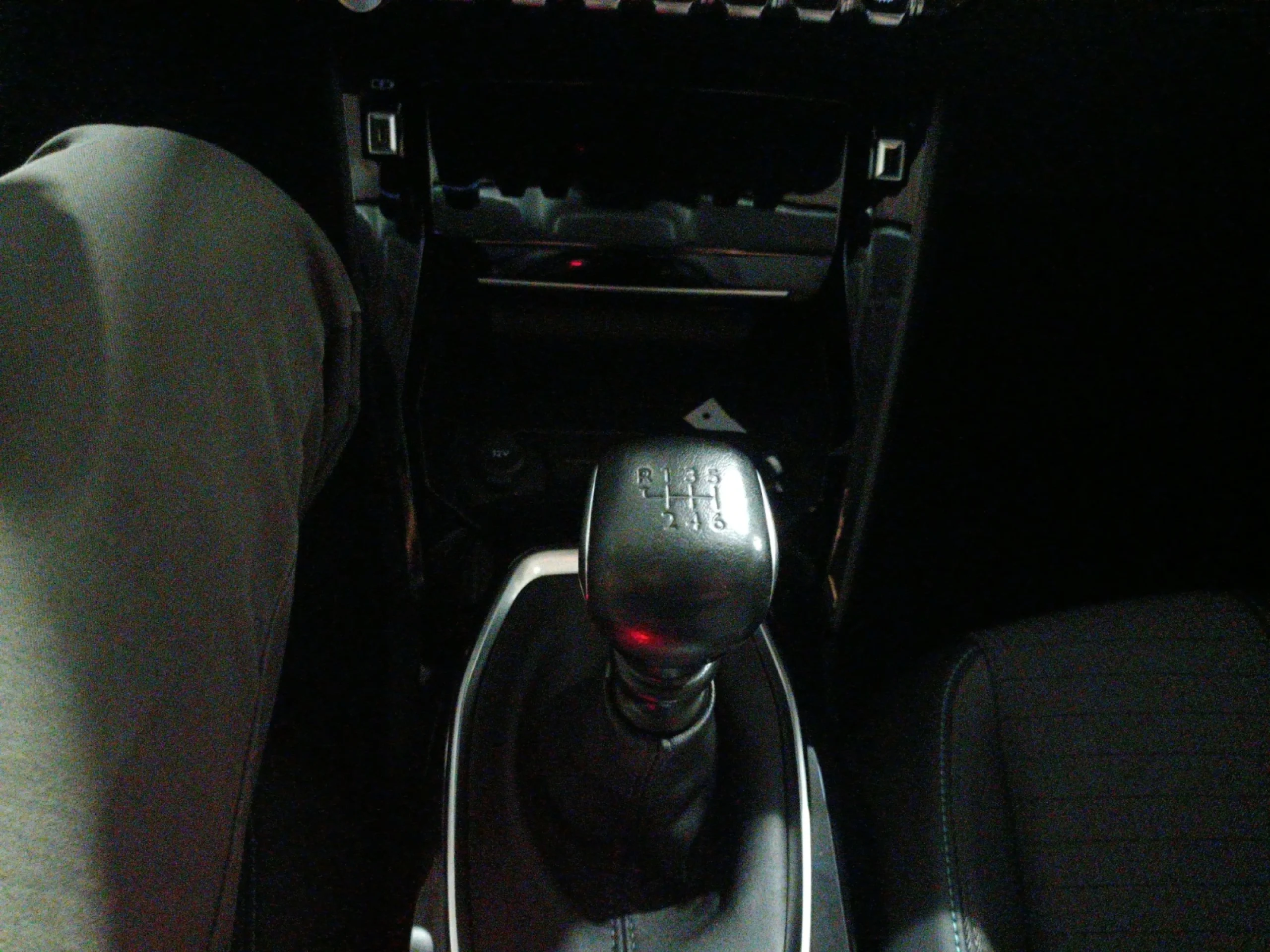 PEUGEOT 208 BLUEHDI 73KW (100CV) ALLURE PACK - Foto 10