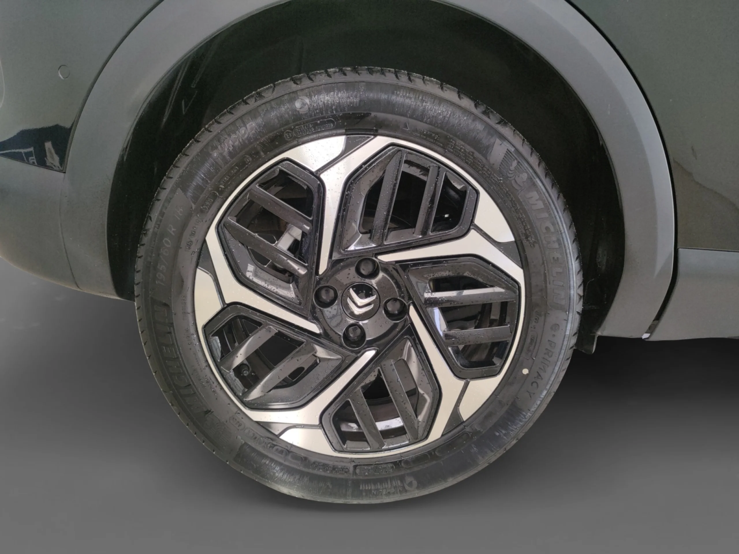 CITROEN C4 BLUEHDI 130 S&S EAT8 SHINE - Foto 8