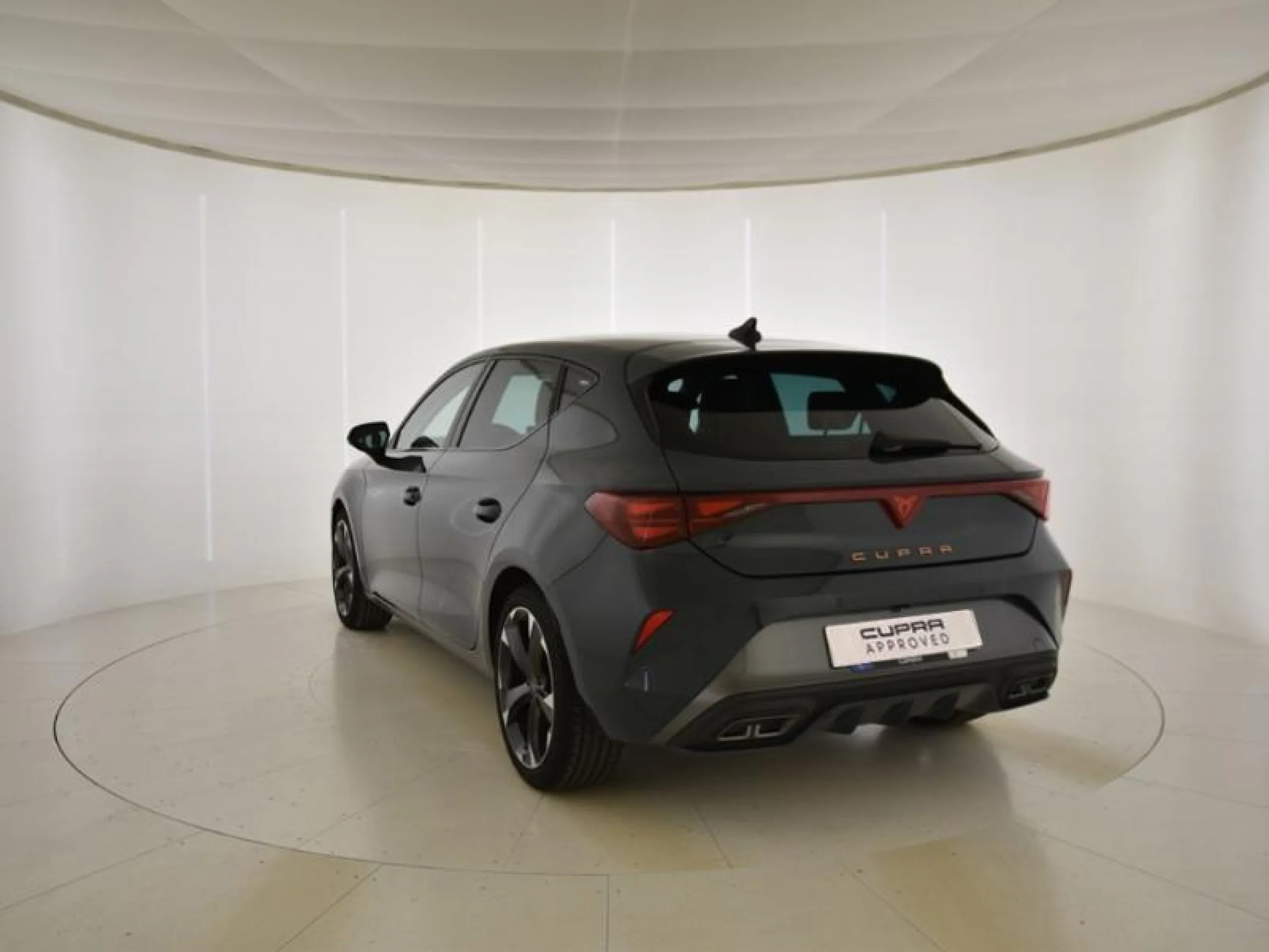 CUPRA LEON 1.5 ETSI 110KW (150CV) DSG - Foto 2