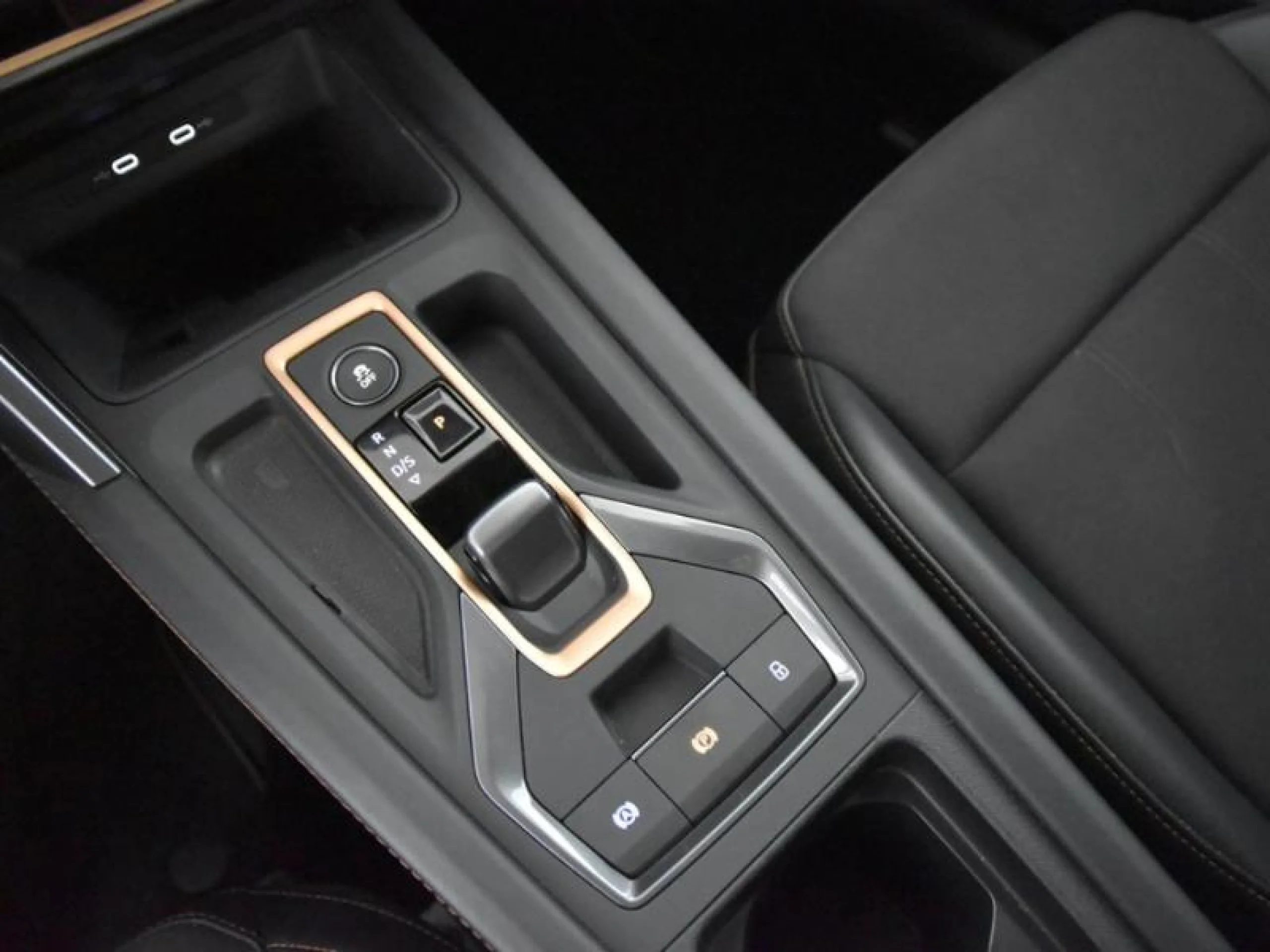 CUPRA LEON 1.5 ETSI 110KW (150CV) DSG - Foto 10