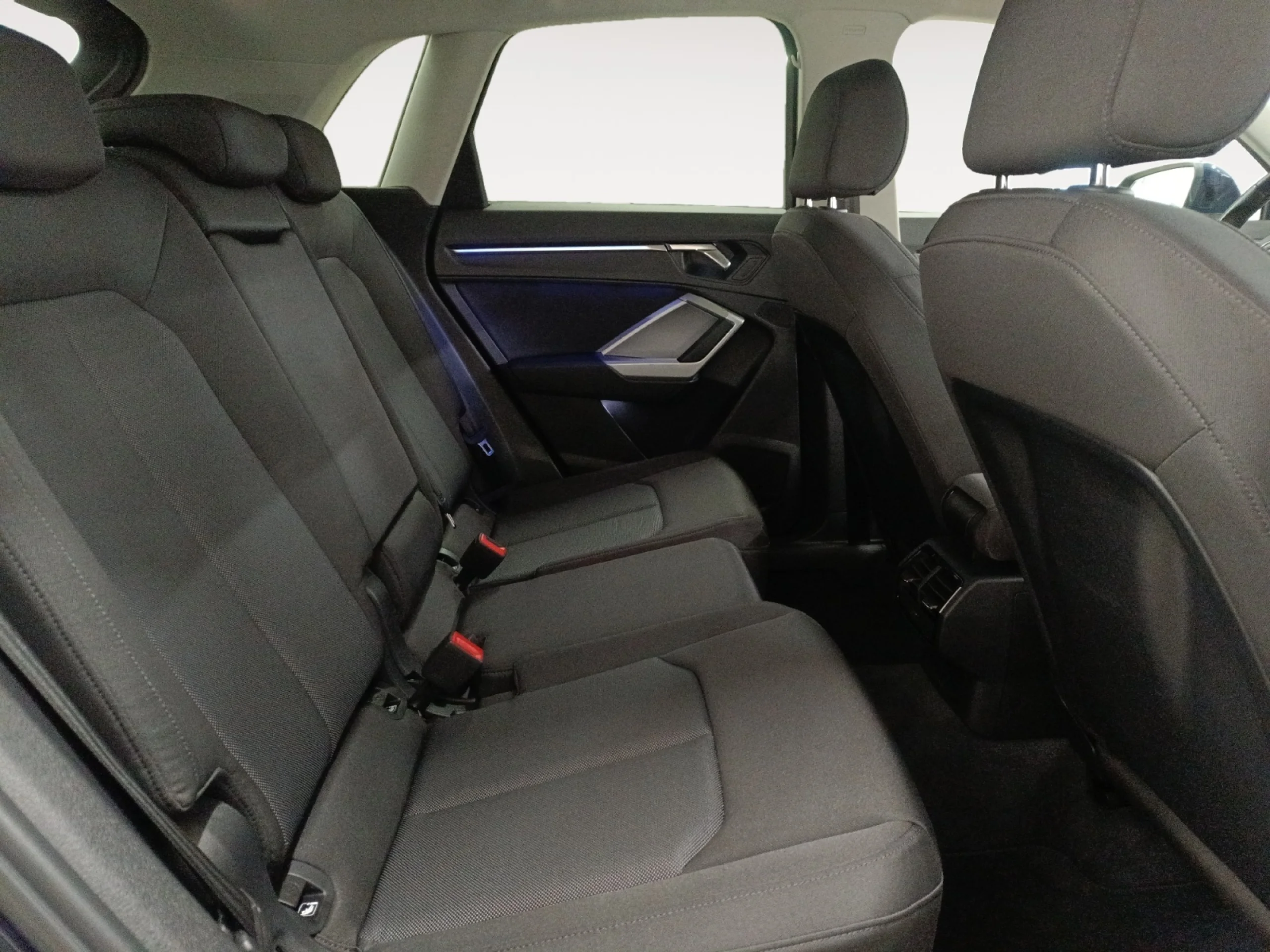 AUDI Q3 ADVANCED 35 TFSI 110KW (150CV) S TRONIC - Foto 6