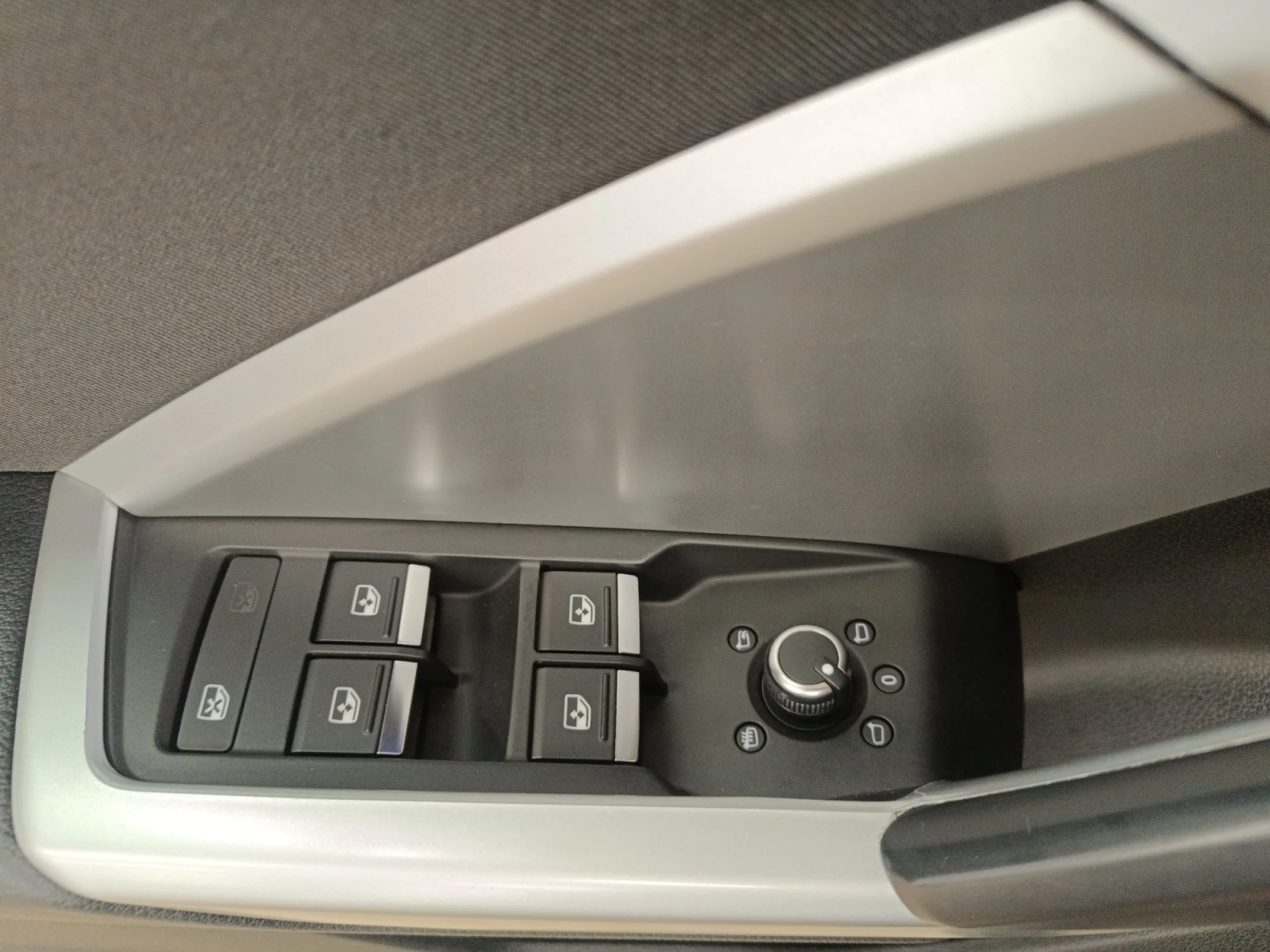 AUDI Q3 ADVANCED 35 TFSI 110KW (150CV) S TRONIC - Foto 12