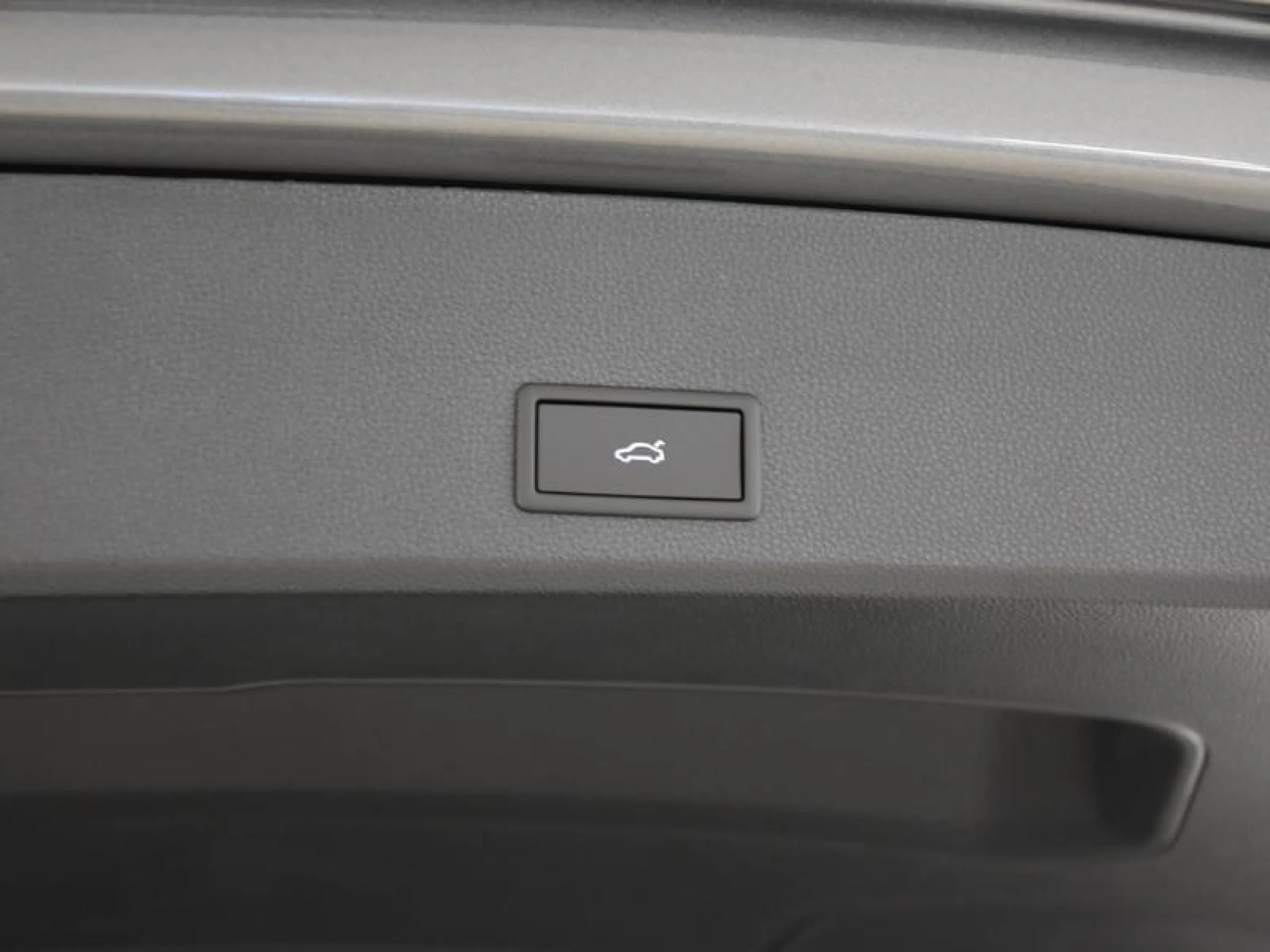 SEAT ATECA 1.5 TSI 110KW (150CV) FR SPECIAL EDITION - Foto 7