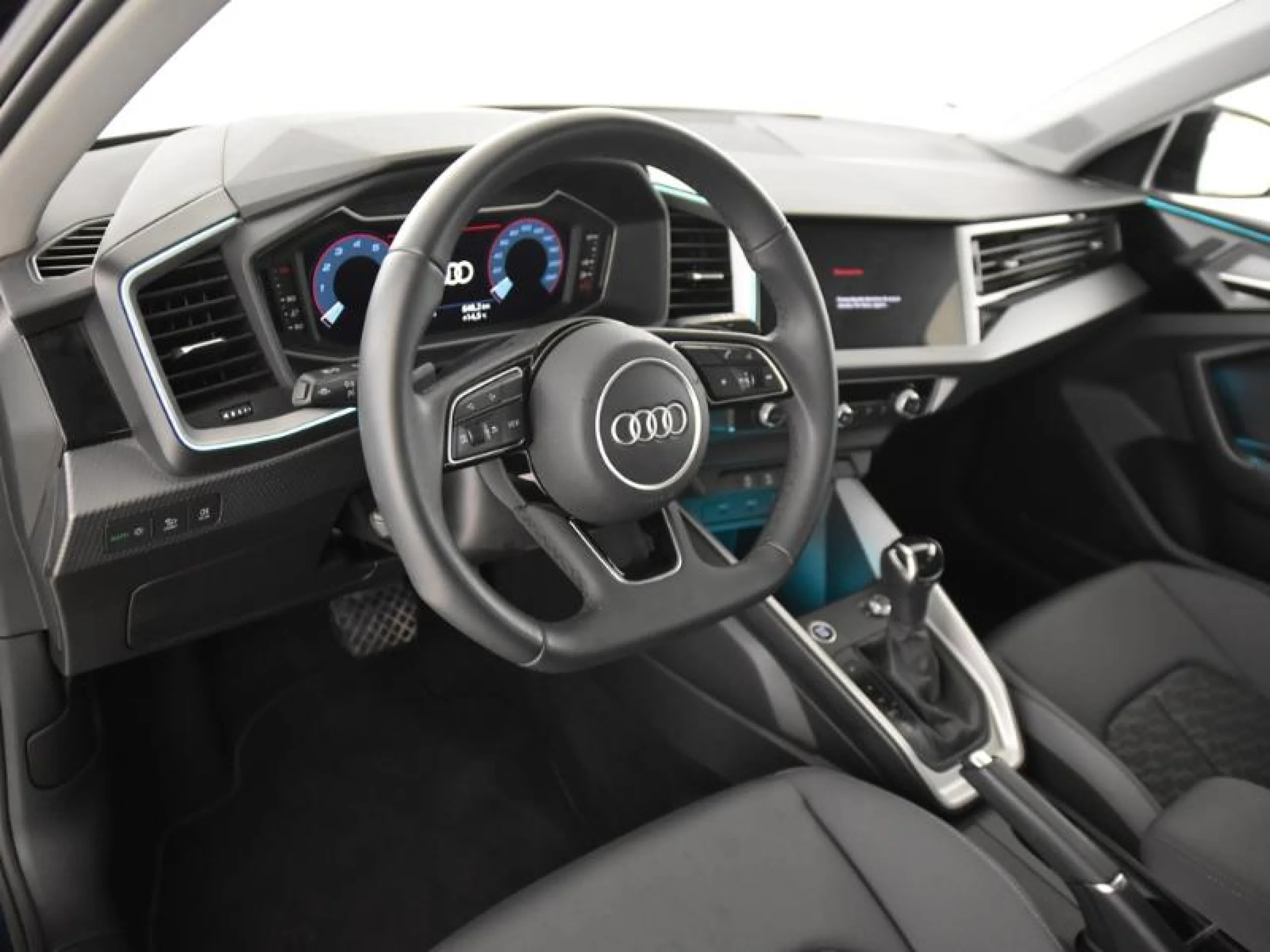 AUDI A1 SPORTBACK ADRENALIN 30 TFSI 85KW S TRON - Foto 9