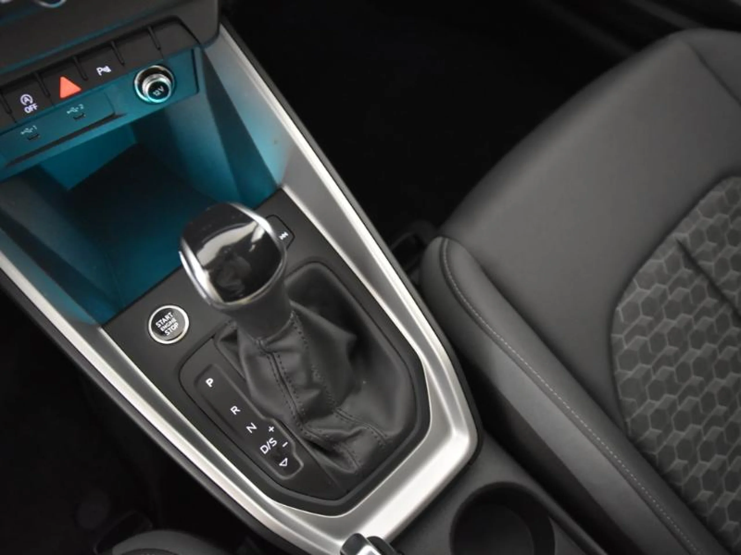 AUDI A1 SPORTBACK ADRENALIN 30 TFSI 85KW S TRON - Foto 10