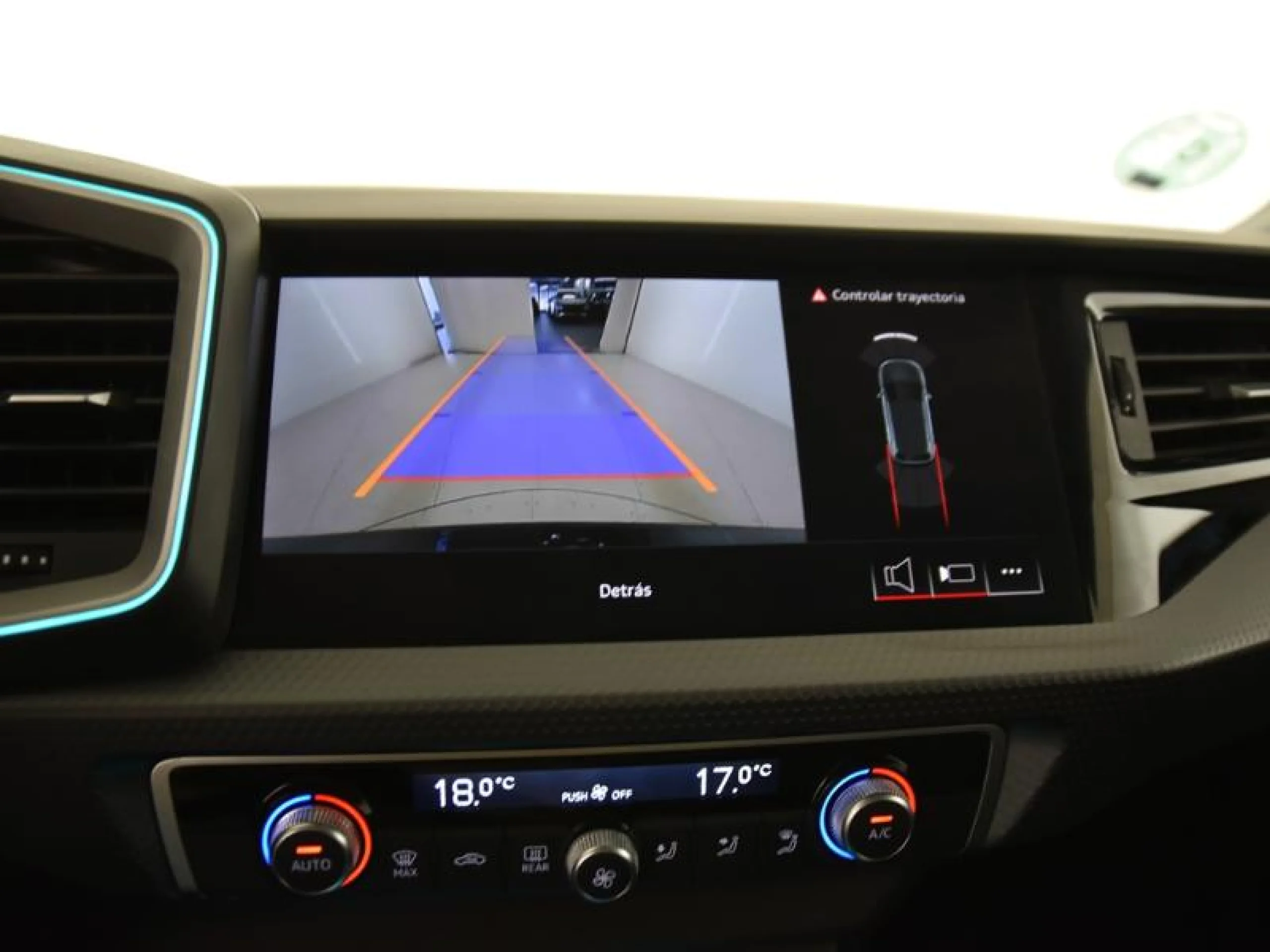 AUDI A1 SPORTBACK ADRENALIN 30 TFSI 85KW S TRON - Foto 12