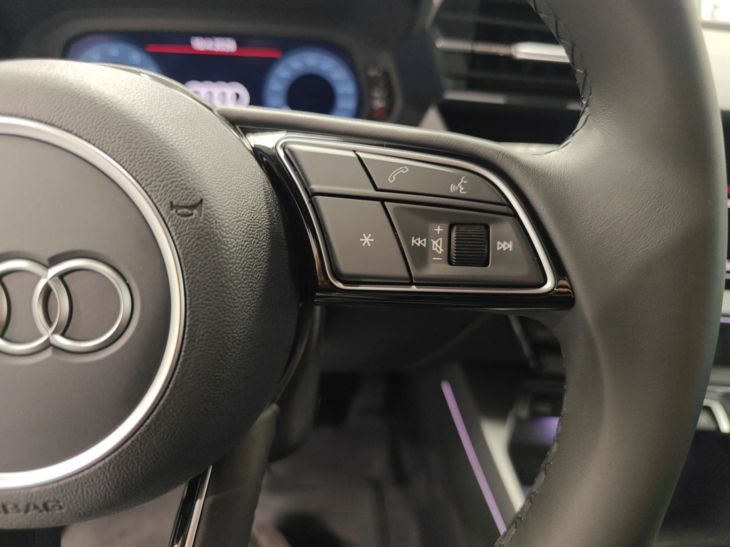 AUDI A3 ALLSTREET ADVANCED 35 TFSI 110KW S TRONI - Foto 10