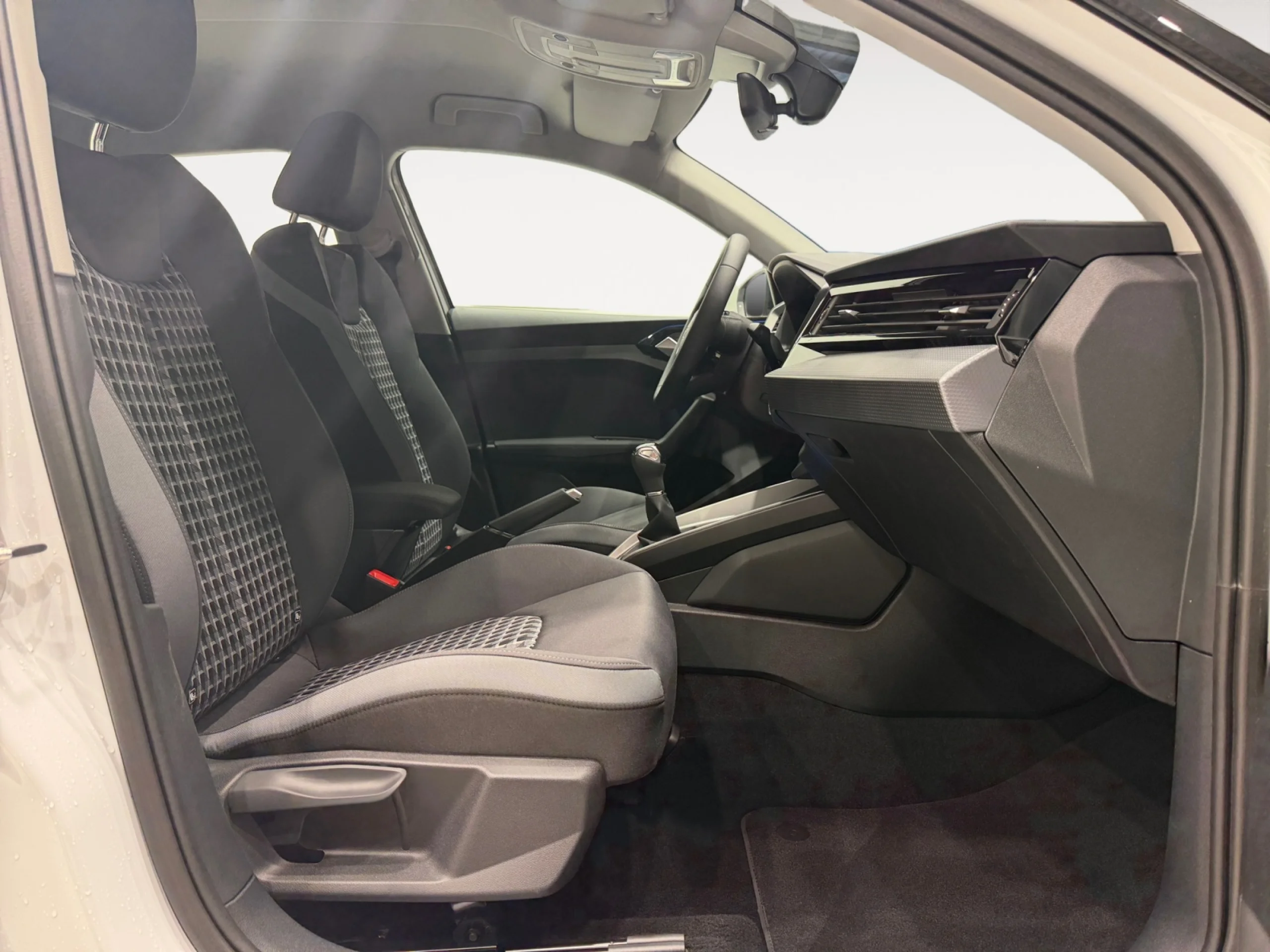 AUDI A1 SPORTBACK ADRENALIN 30 TFSI 85KW (116CV) - Foto 5