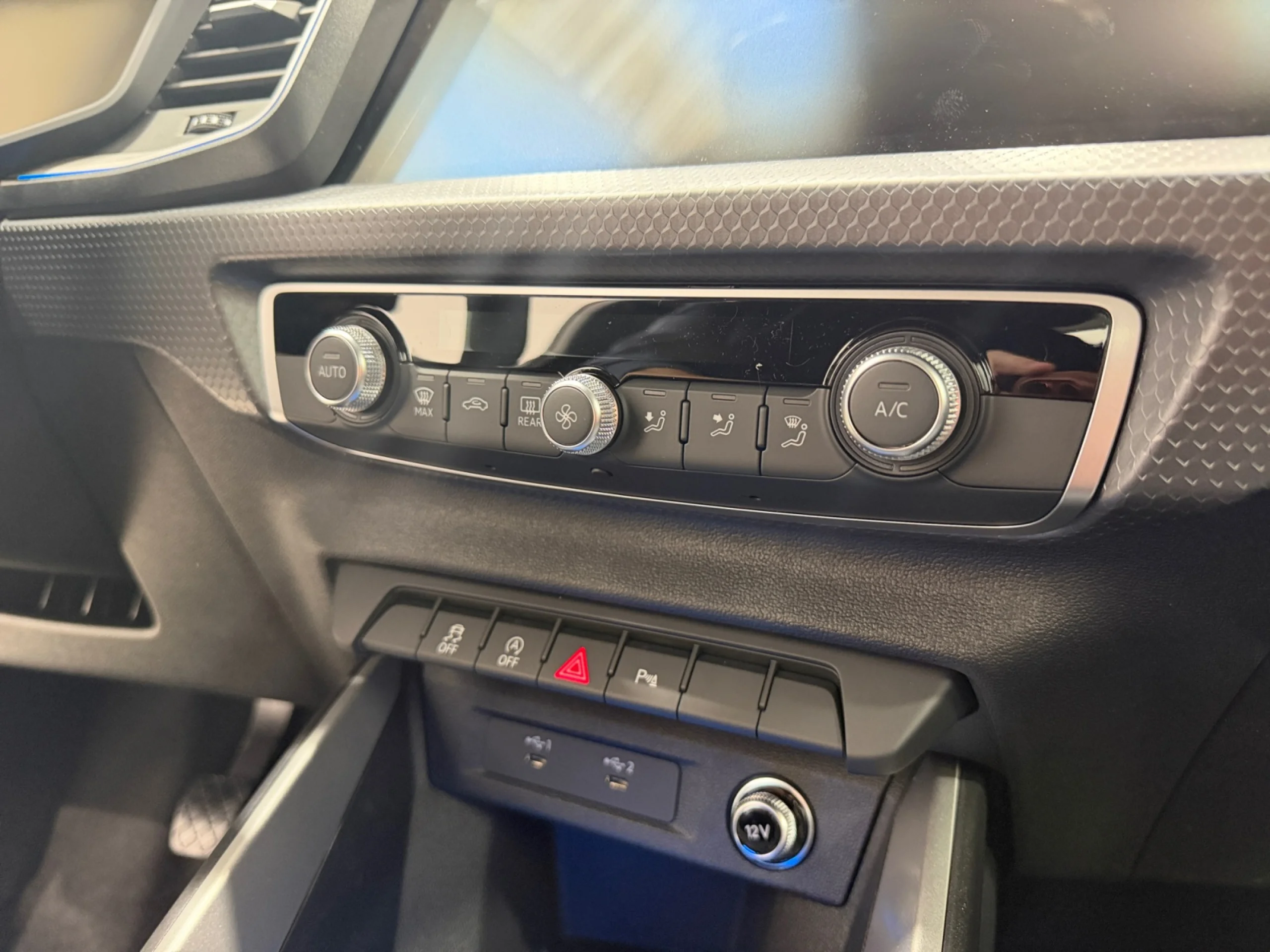 AUDI A1 SPORTBACK ADRENALIN 30 TFSI 85KW (116CV) - Foto 11