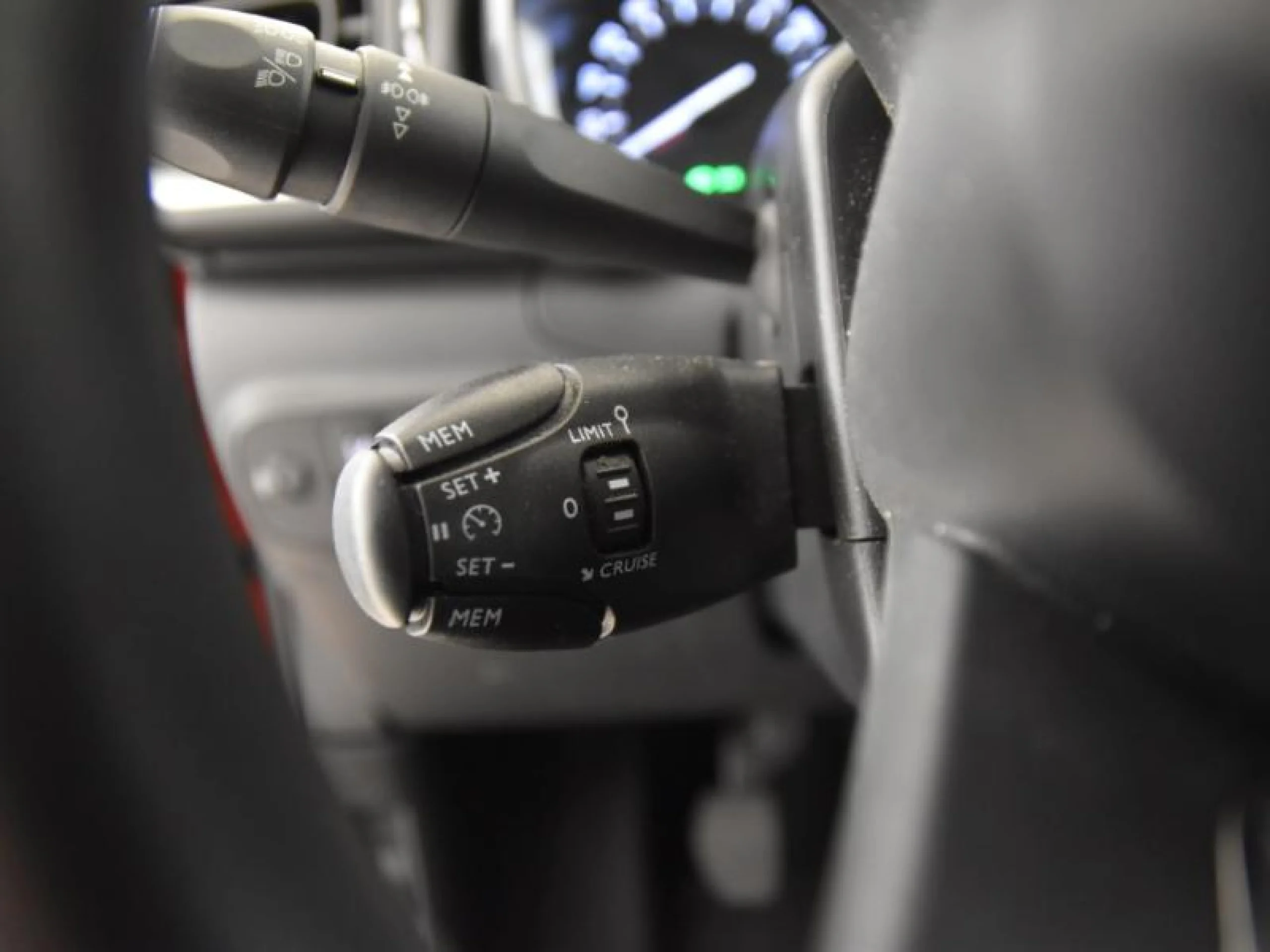 CITROEN C3 PURETECH 60KW (82CV) FEEL - Foto 18