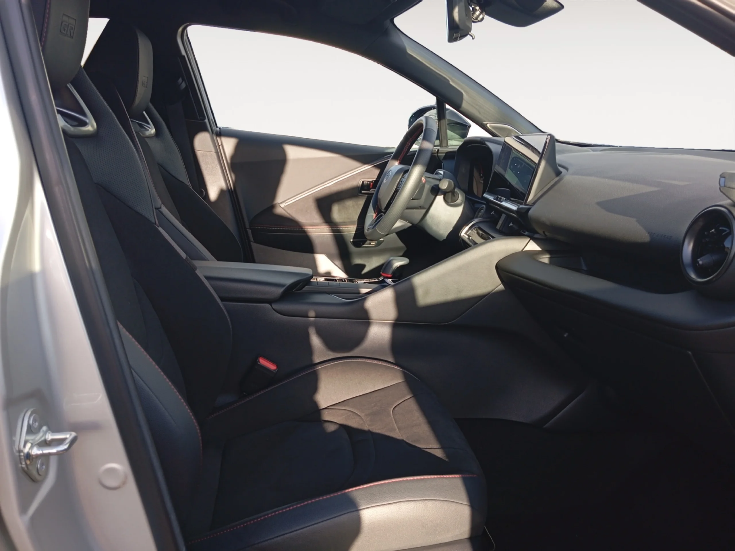 TOYOTA C HR 2.0 200H PREMIERE EDITION GR SPORT - Foto 5